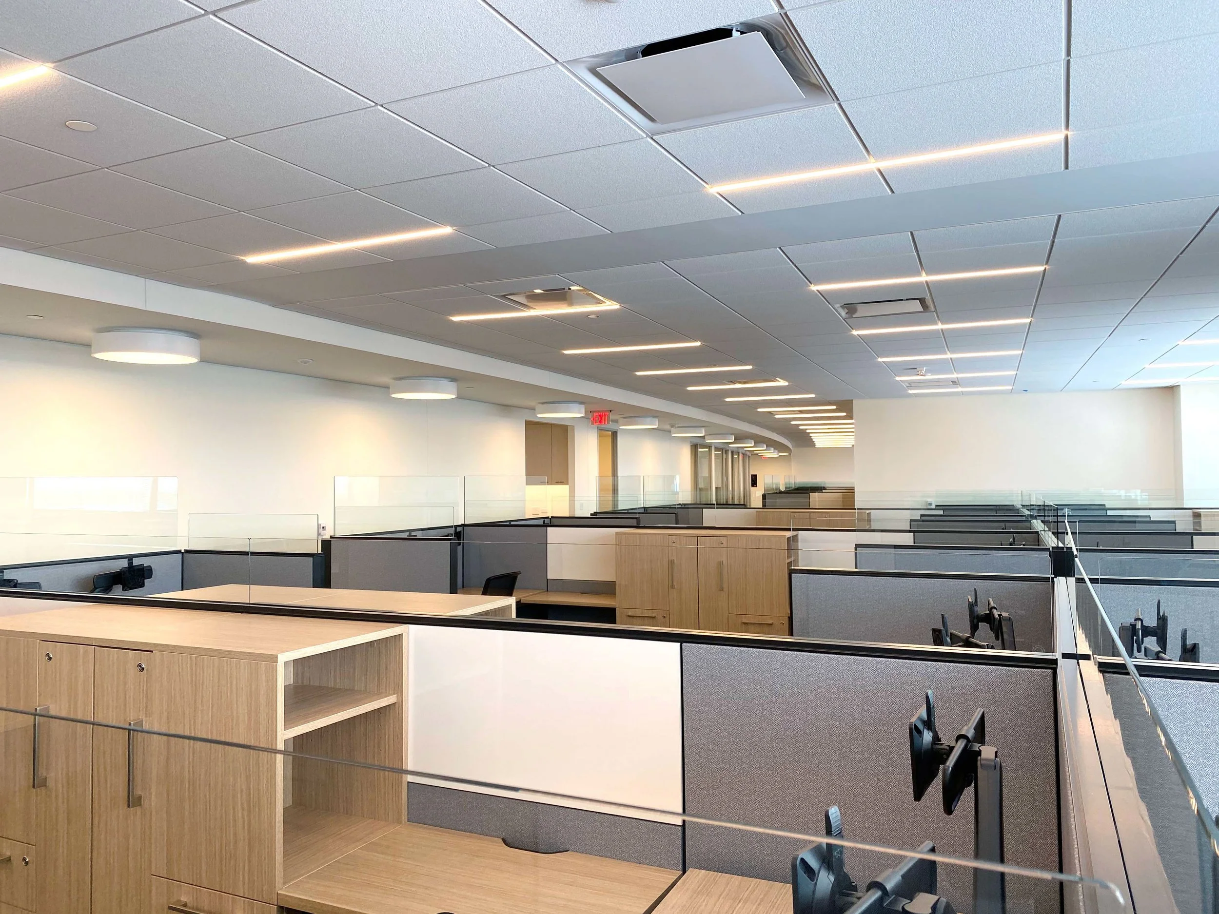 Photo Feb 03, 10 08 33 AM - workstations.jpg