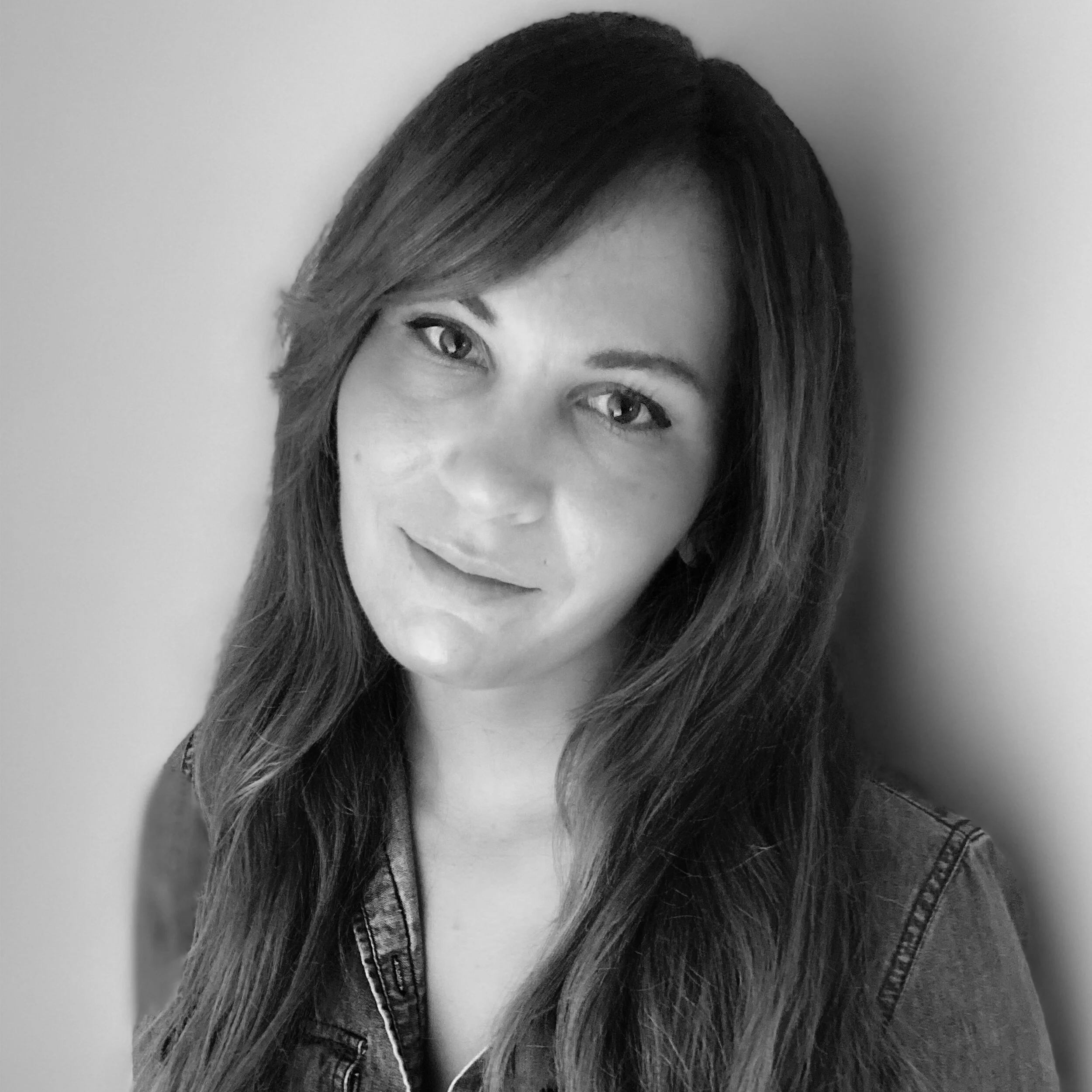 Gina Nutt (Night Rooms) on Horror and the Power of What Goes Unsaid