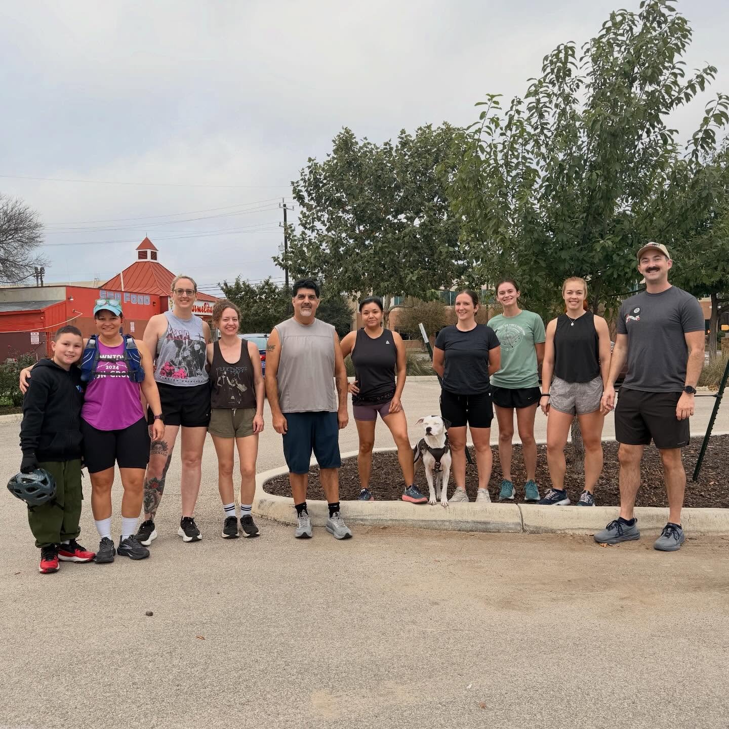 Sunday Runday 
@brackenridgeparkconservancy @milacoffeesa