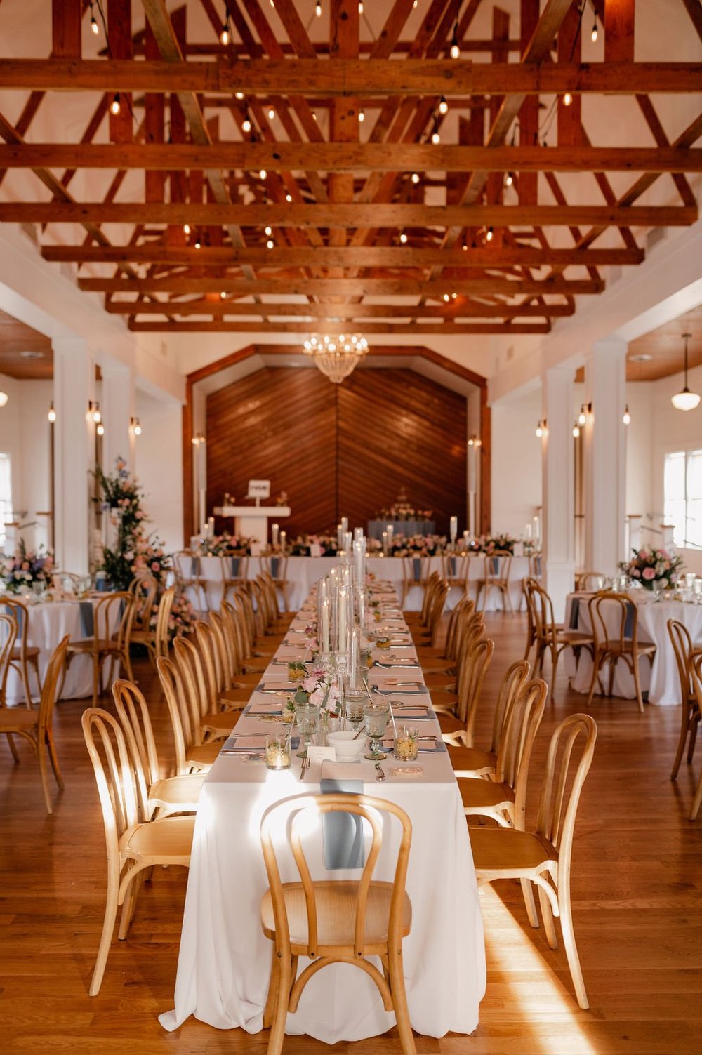   Taylor Bryan Photography     Something Pretty Floral   