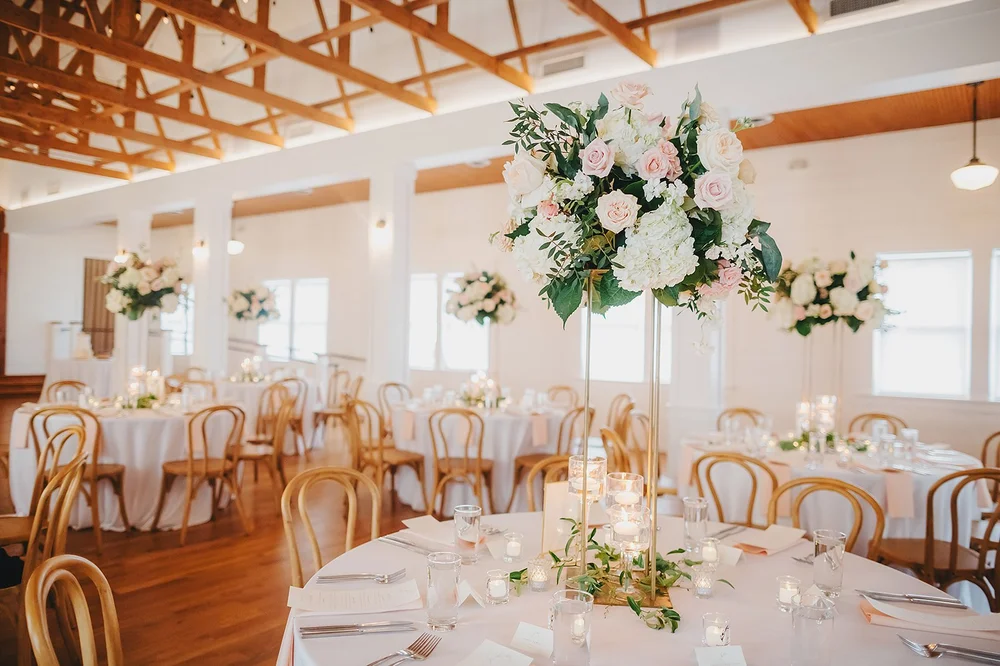   Two Pair Photography    The Lace Bouquet  