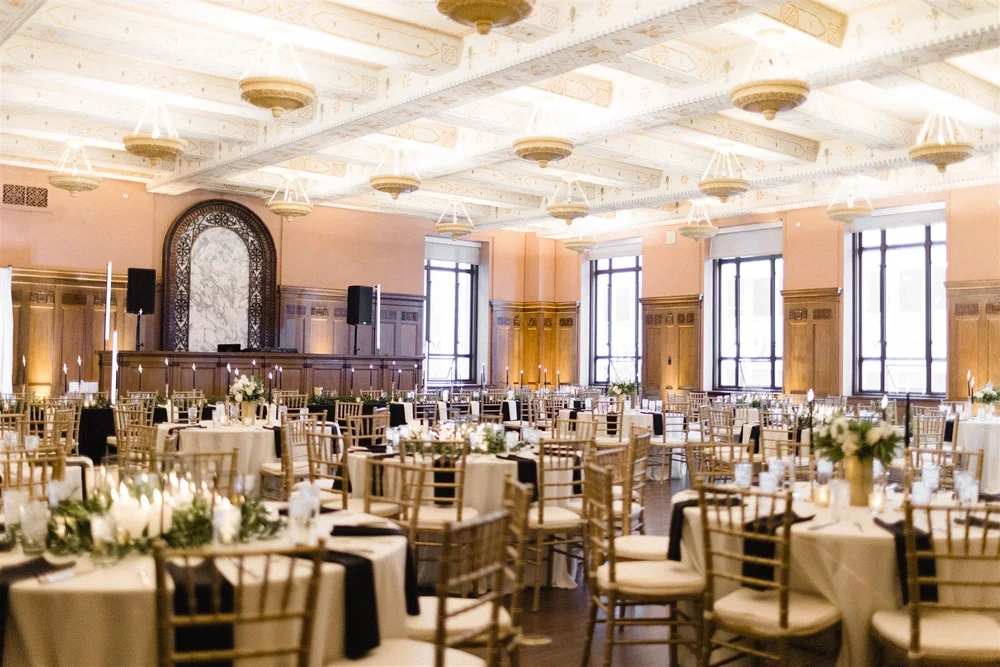   Outland Weddings    Haute Floral  