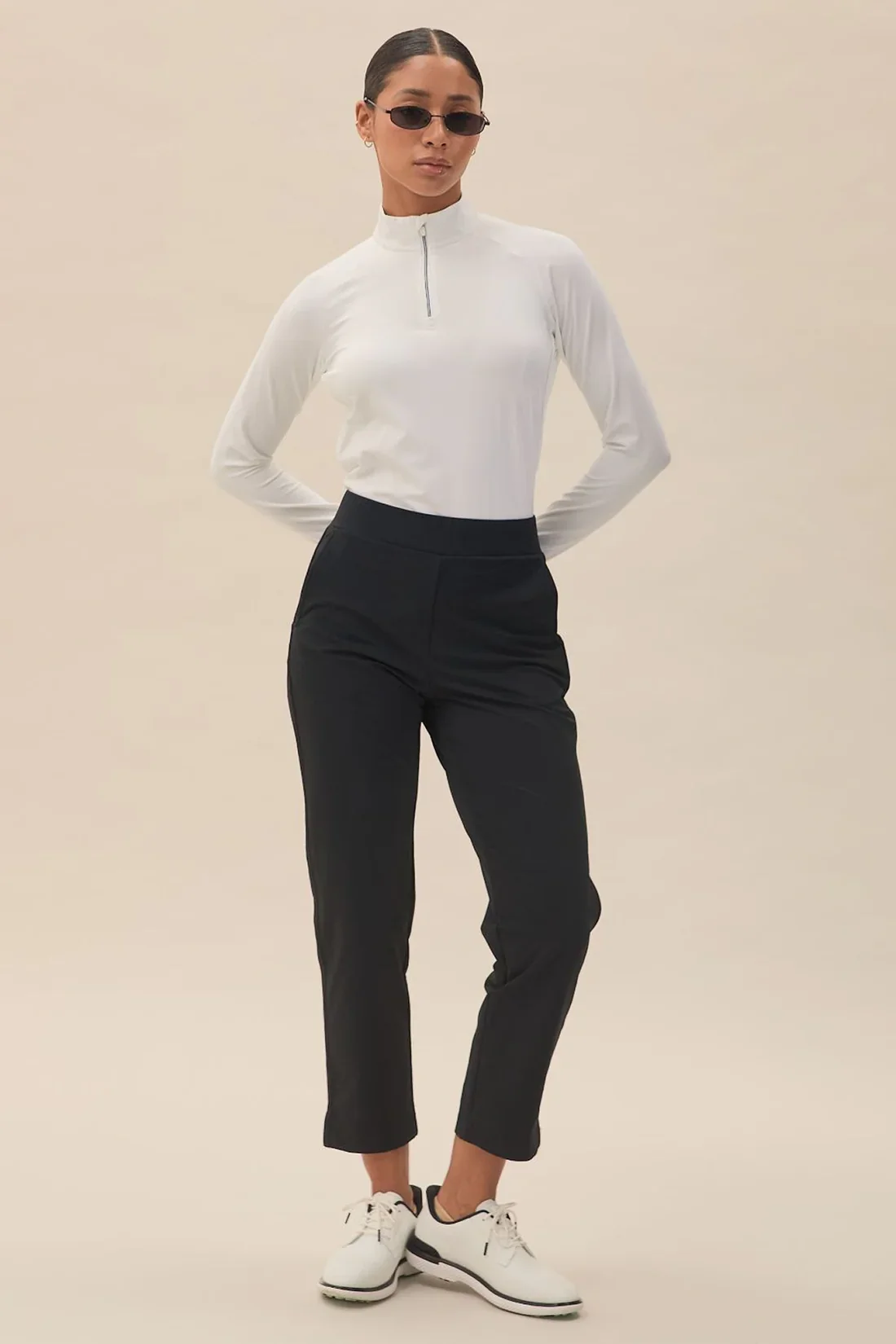 TaylorLong-sleevehalfzip_SarahPant-2_ac4b2058-f005-49f8-bd42-ae9f37fc2d55.webp