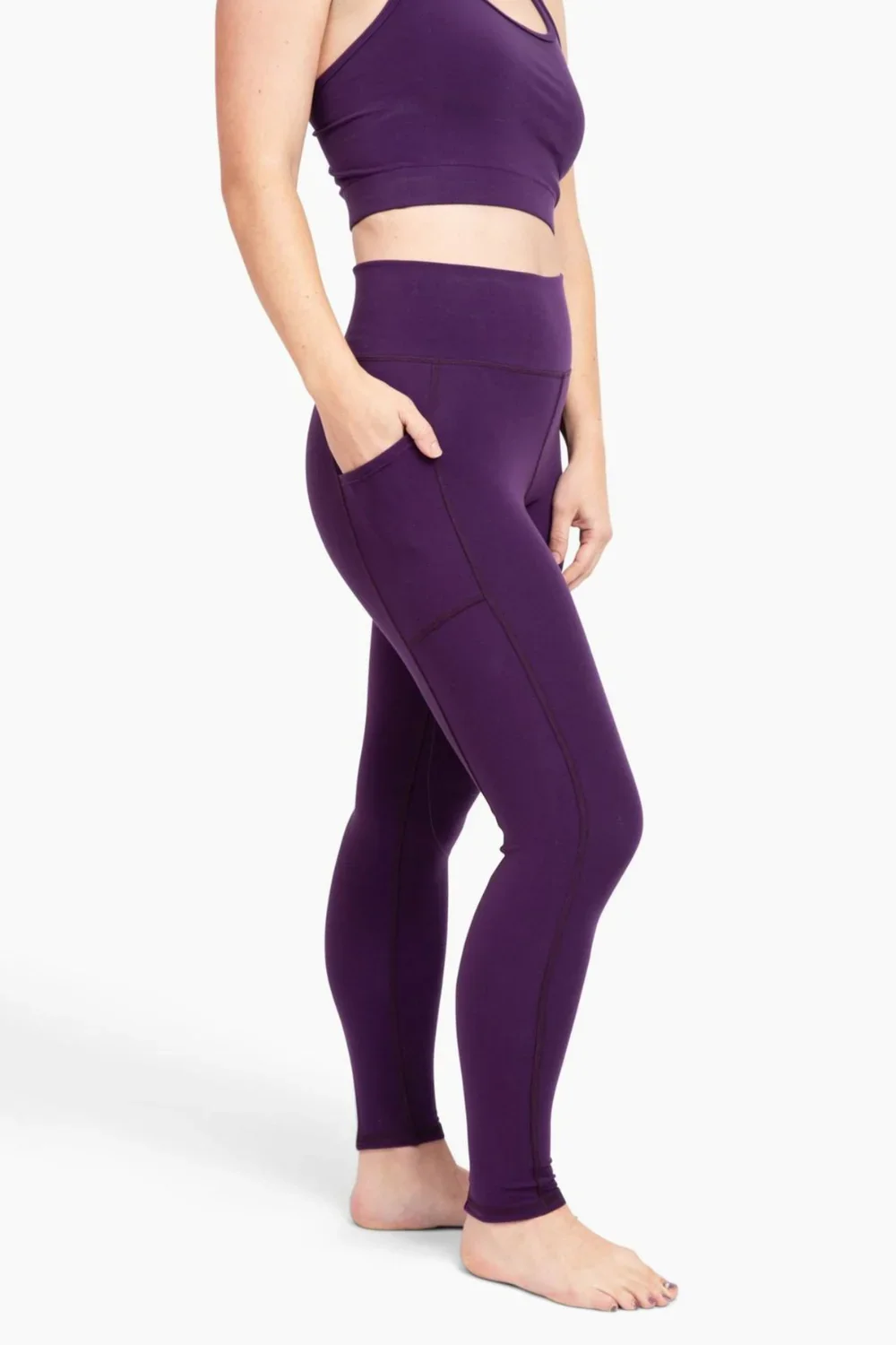 sage-legging-376659.webp