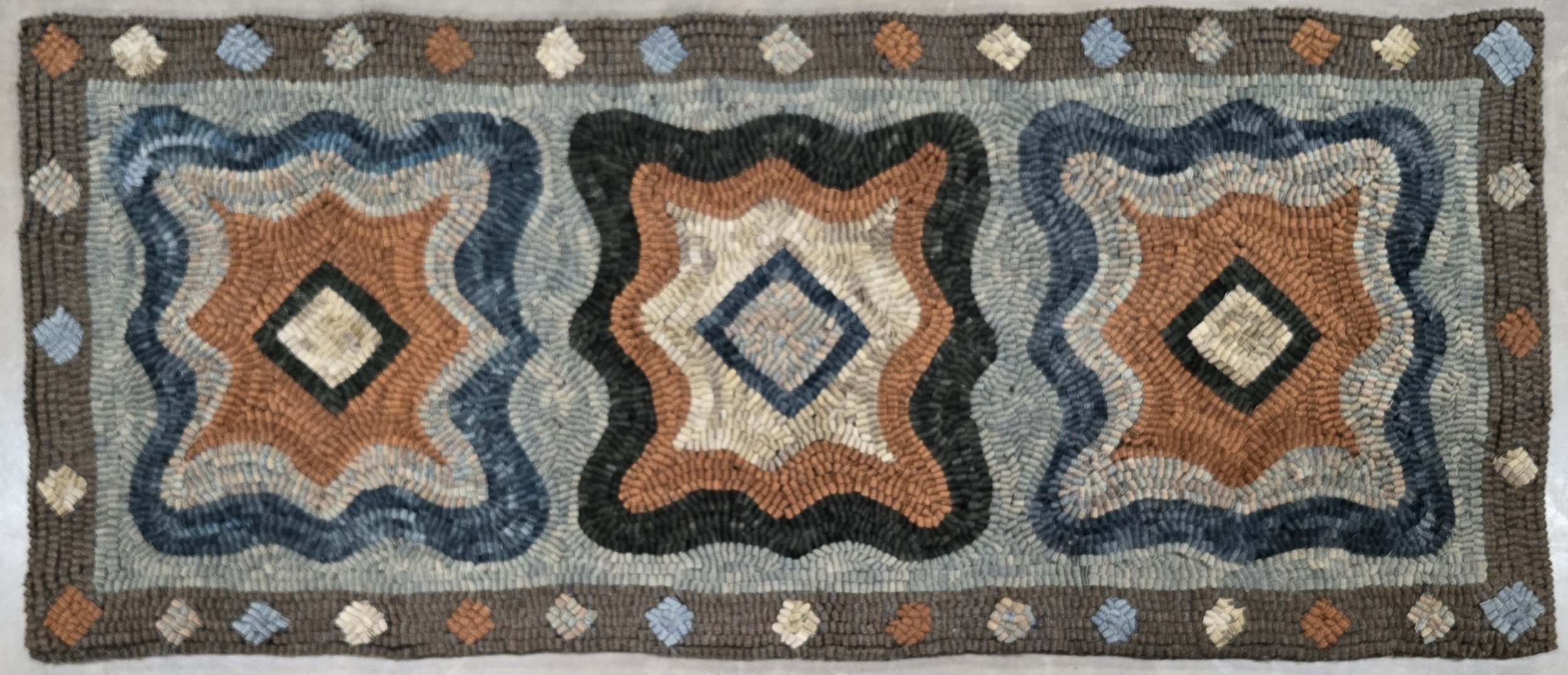 Square Runner Rug Hooking Pattern