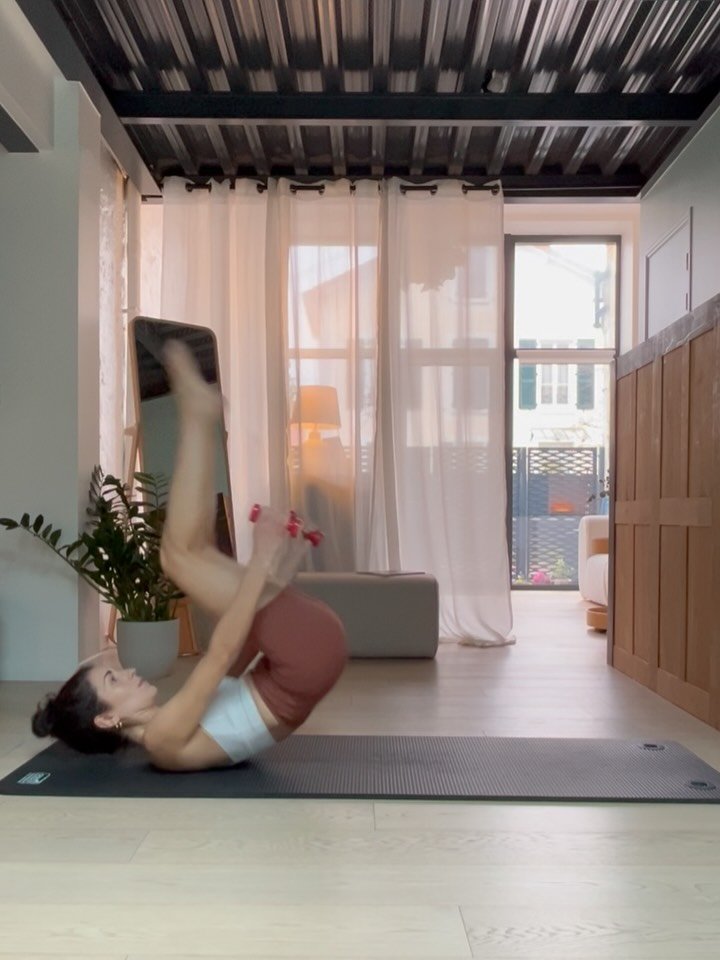 Camera roll for these past few days in and out of the studio.
Pilates, dog walks, bursts of light and loads of rain. 
With love
N x