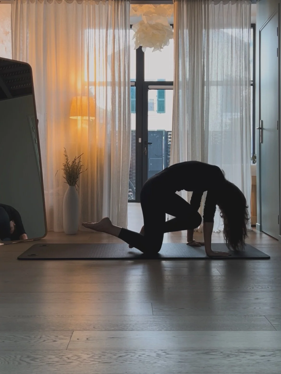 It took me about 7 years to find stability in the side kick kneeling exercise. 
I put this one aside for many years and focused on finding my core, my balance and learning how to let go.
Chaque chose en son temps. 
What matters is how you got there. 