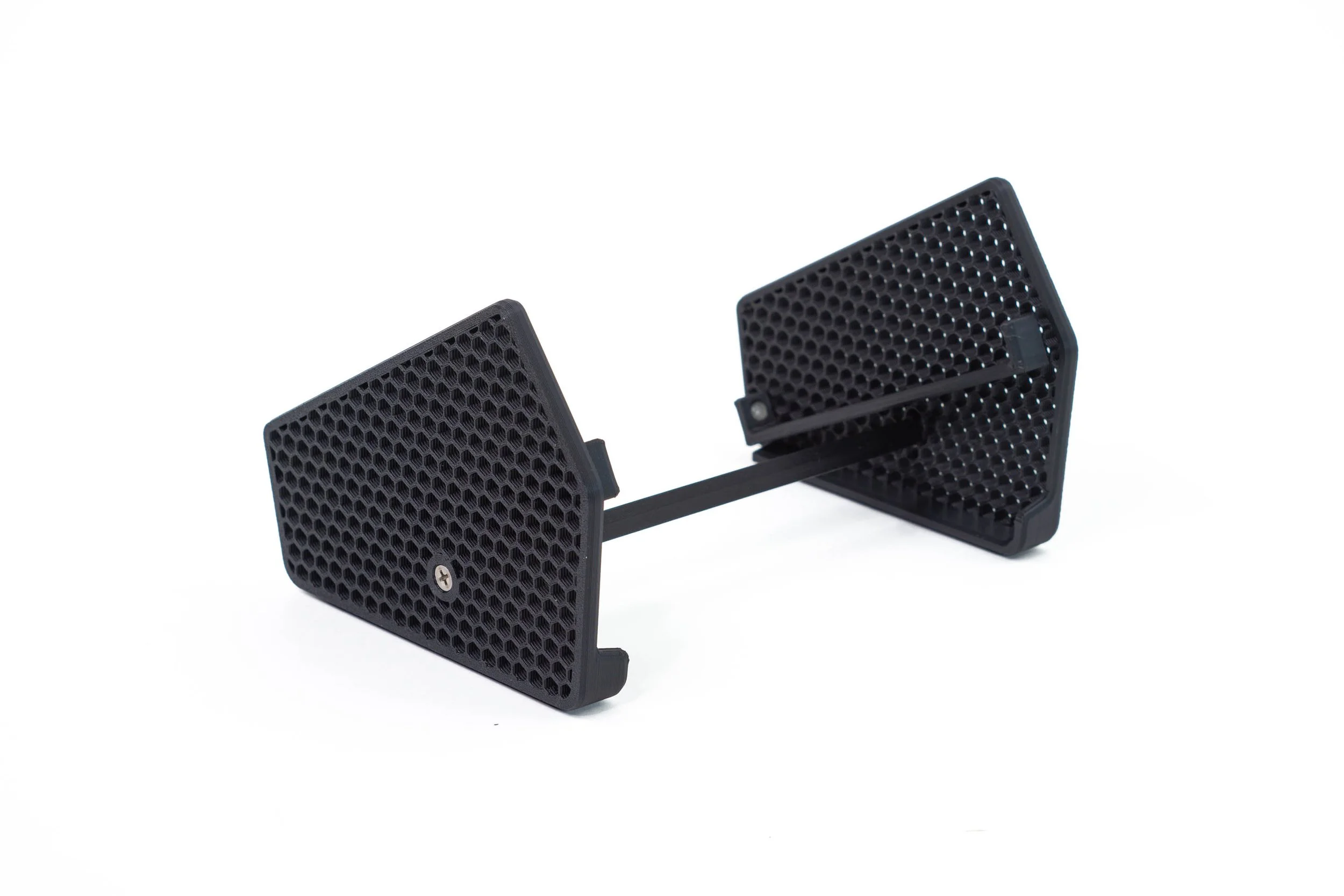 3dwaves-microcosm-stands-4.jpg