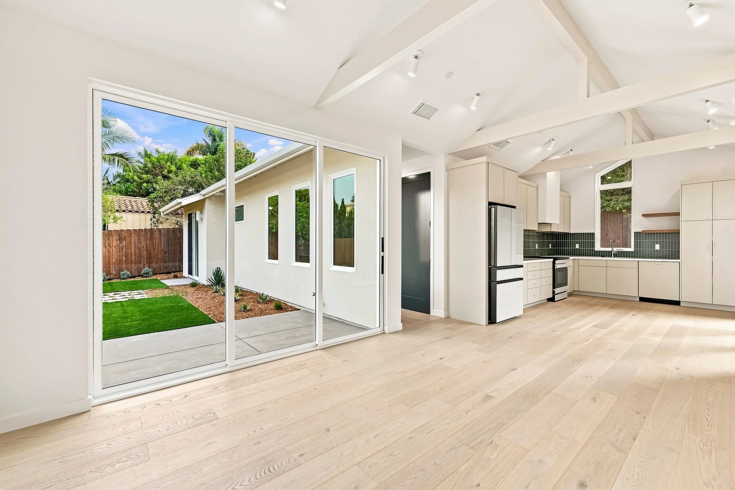008_008_curb360_real_estate_photography_613.jpg