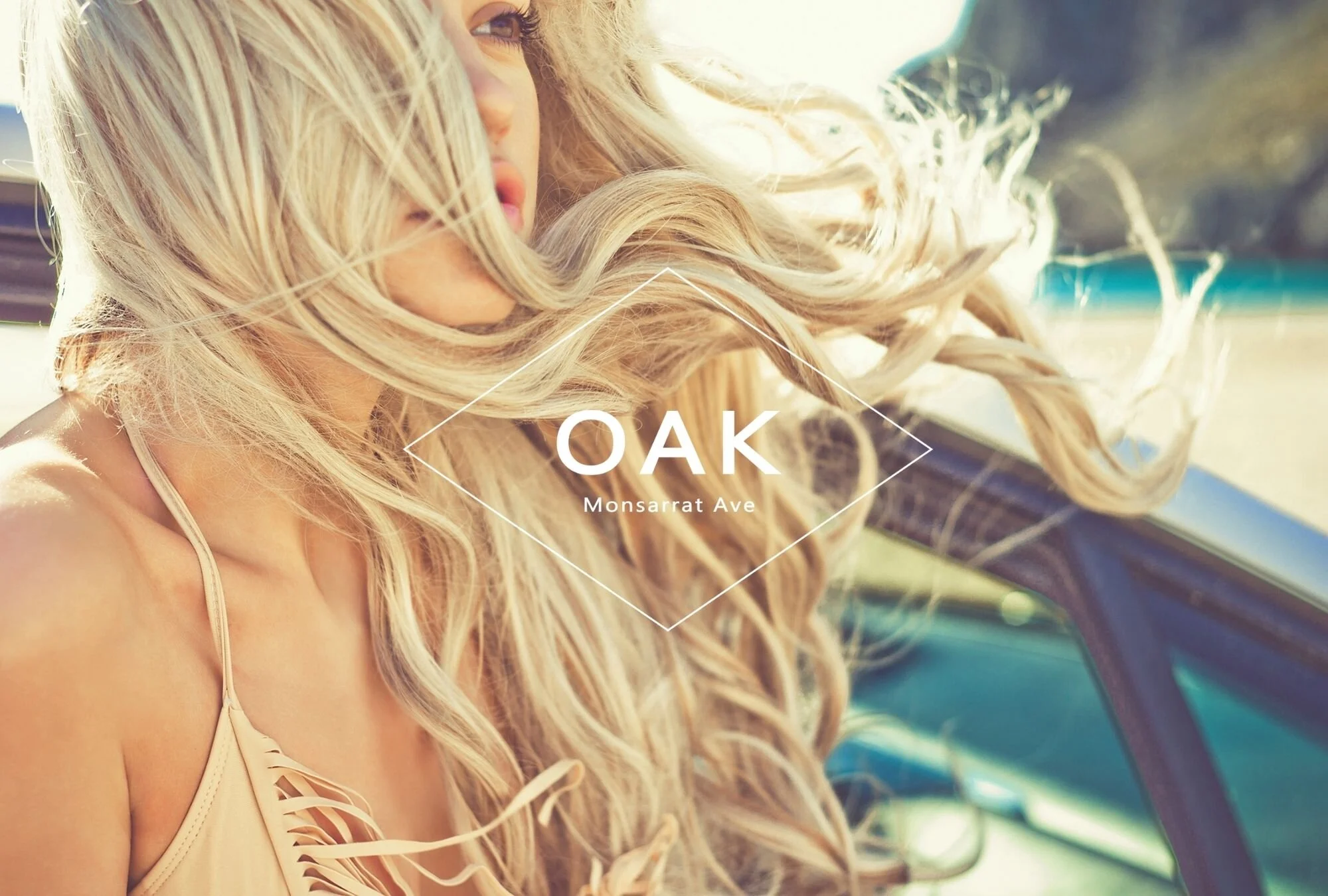 Oak Monsarrat Salon