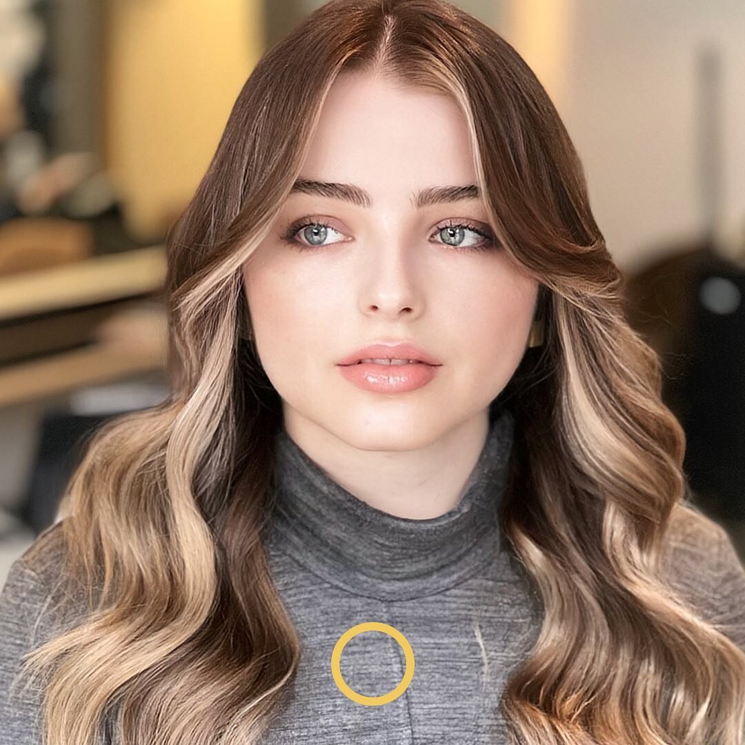 The beautiful Chloe comes in regularly for a maintenance and a trim. The strategically placed colour and face framing layers mean that Chloe has a long lasting natural look.

Keeping regular appointments is important to the health of your hair. 

#gl