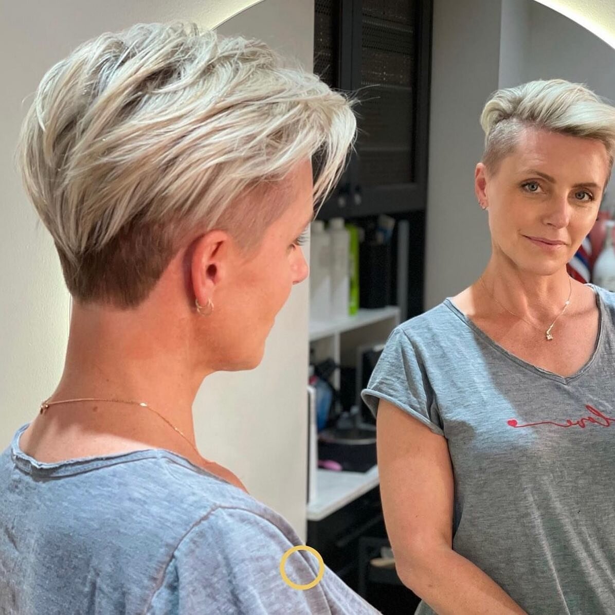 Still a favourite look that I&rsquo;ve created!

Ladies, do you have the confidence to pull off an undercut? 

#globecreative #newstead #hairstylist #hairstylistbrisbane #haircolouristbrisbane #hairstyleideas #haircolourideas #haircaretips #haircut #