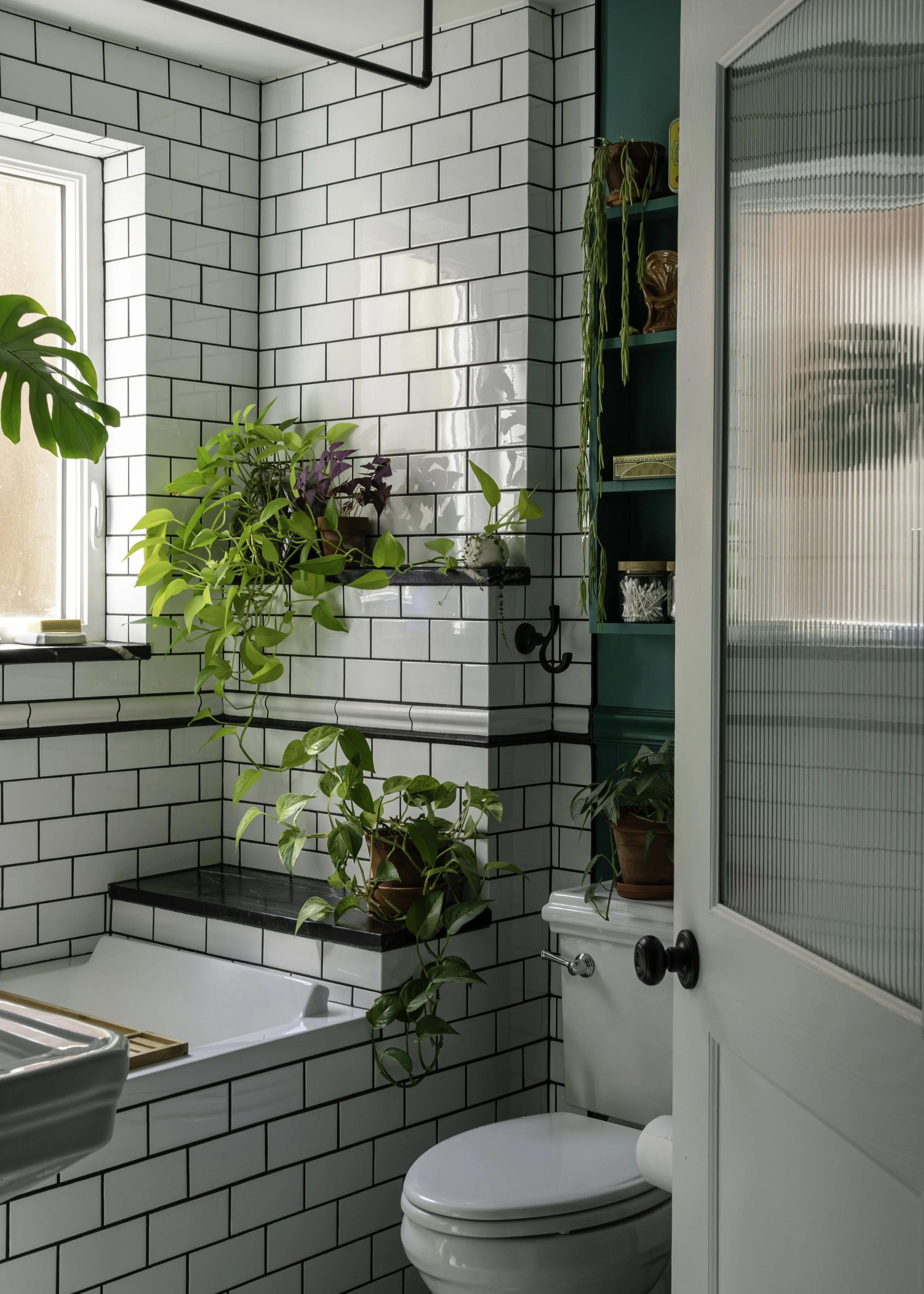 mel_soren_interior_bathroom_03.jpg