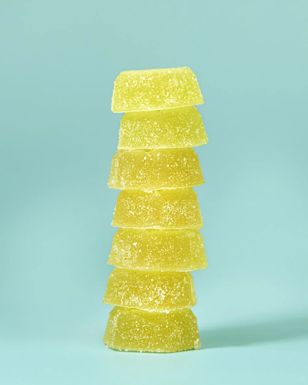 2022_gummies_pineappleraspberry_stack_01.jpg