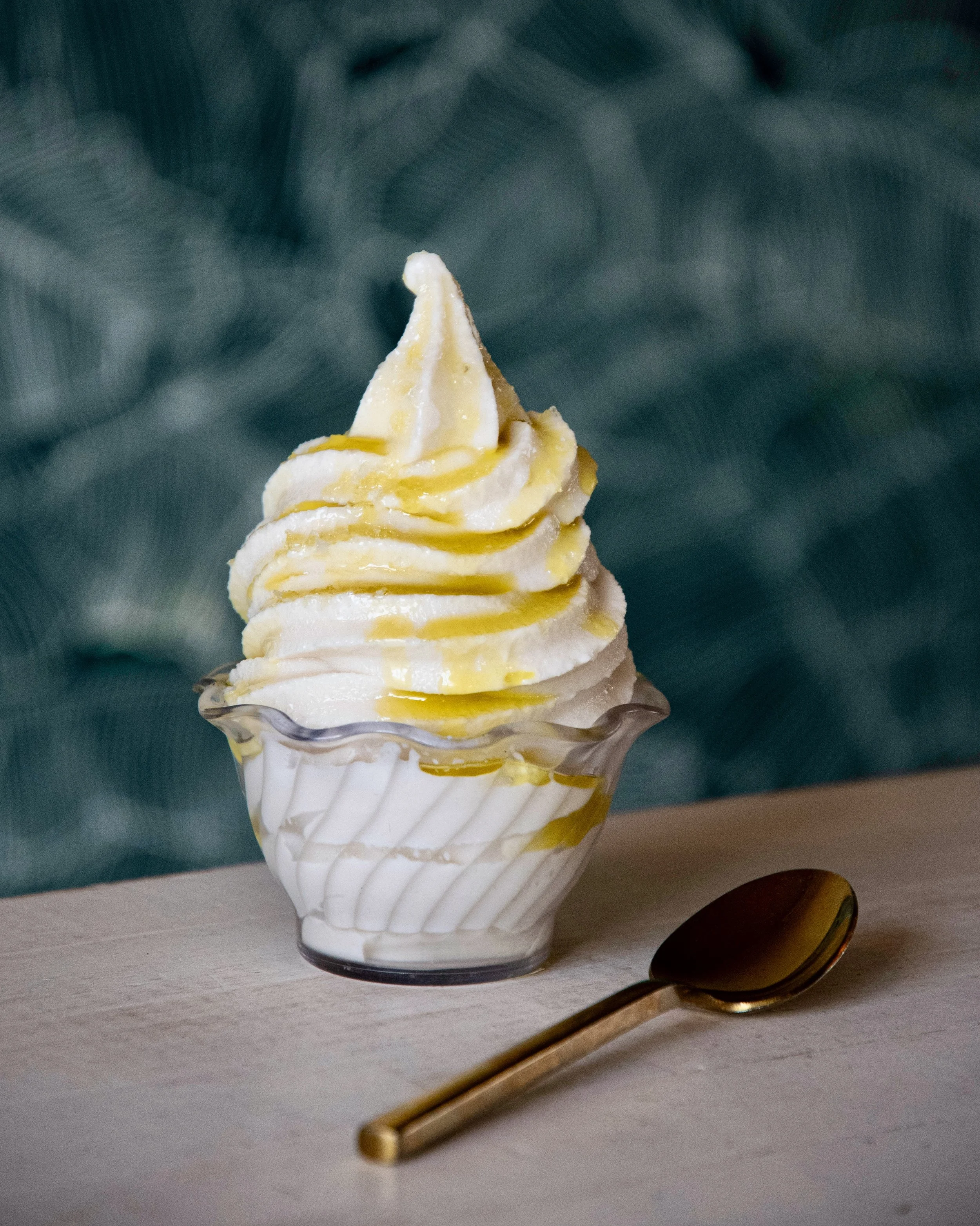 carbon_copy_vegan_ice_cream_olive_oil_01.jpg