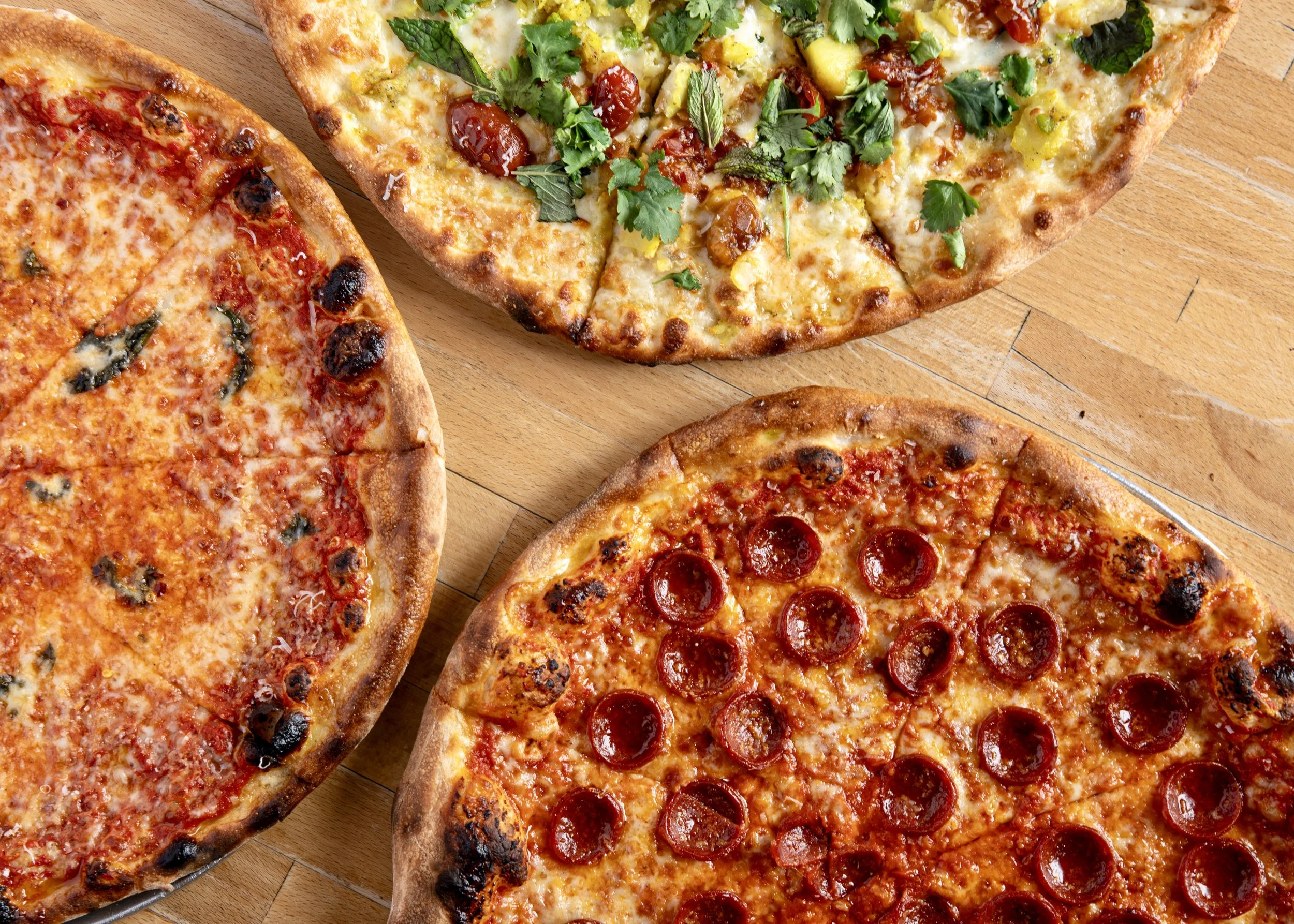 carbon_copy_pizza_groupshot_01 2.jpg