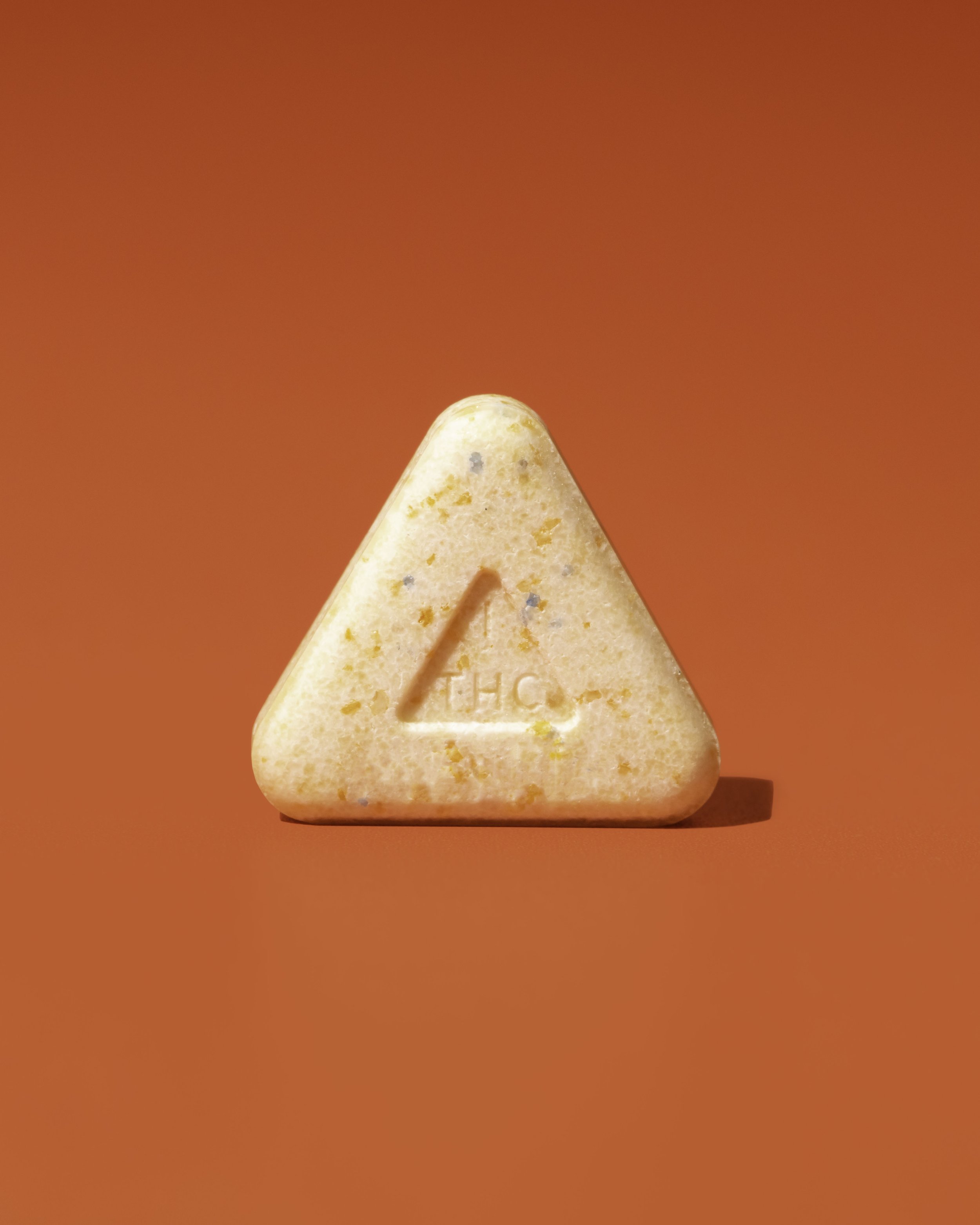 2022_encore_mints_tangerine_macro.JPG