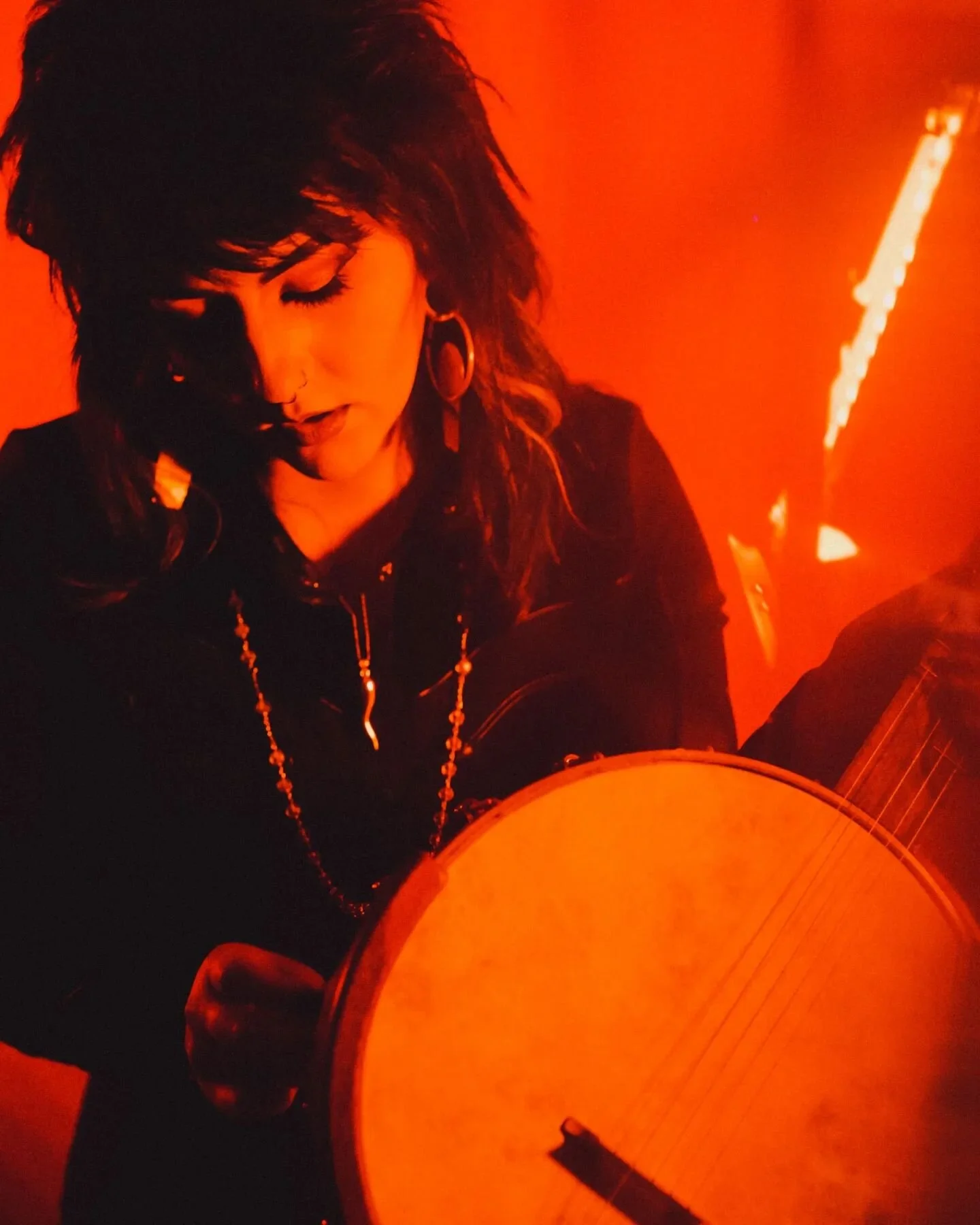 We'll be back on the road in a couple of weeks here, and I can't wait to be driving through the mountains again. What's your go to long drive album?
.
.
.
.
#yallternative #queerappalachia #southerngothic #synthwave #altcountry #appalachia #shoegaze 