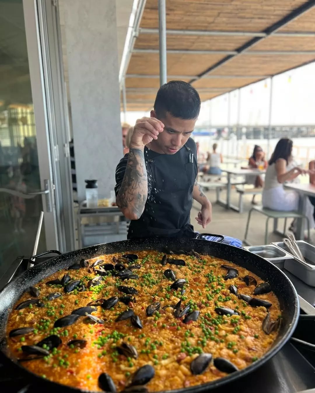 Easter Long Weekend 🥘 Paella on fire!

Packed with prawns, squid, mussels, chicken and chorizo, all cooked fresh to order. Plus, dive into share-style plates featuring the finest seafood, showcasing the best of what we do.

Catch the paella on Good 