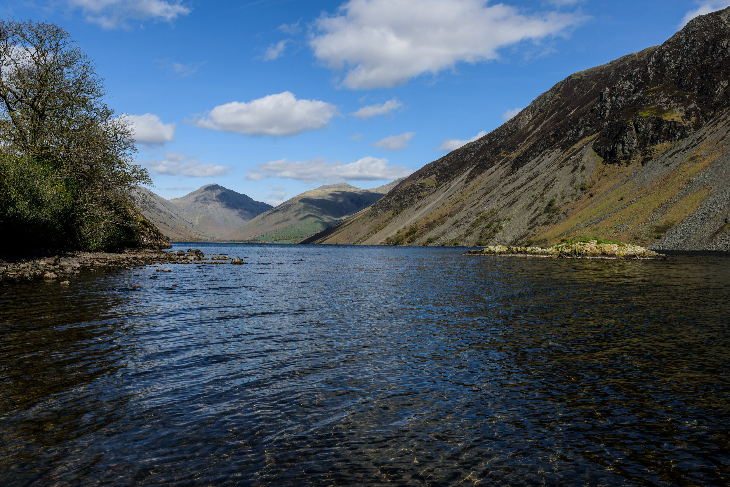 6671 Wastwater towards Wasdale Head.jpg