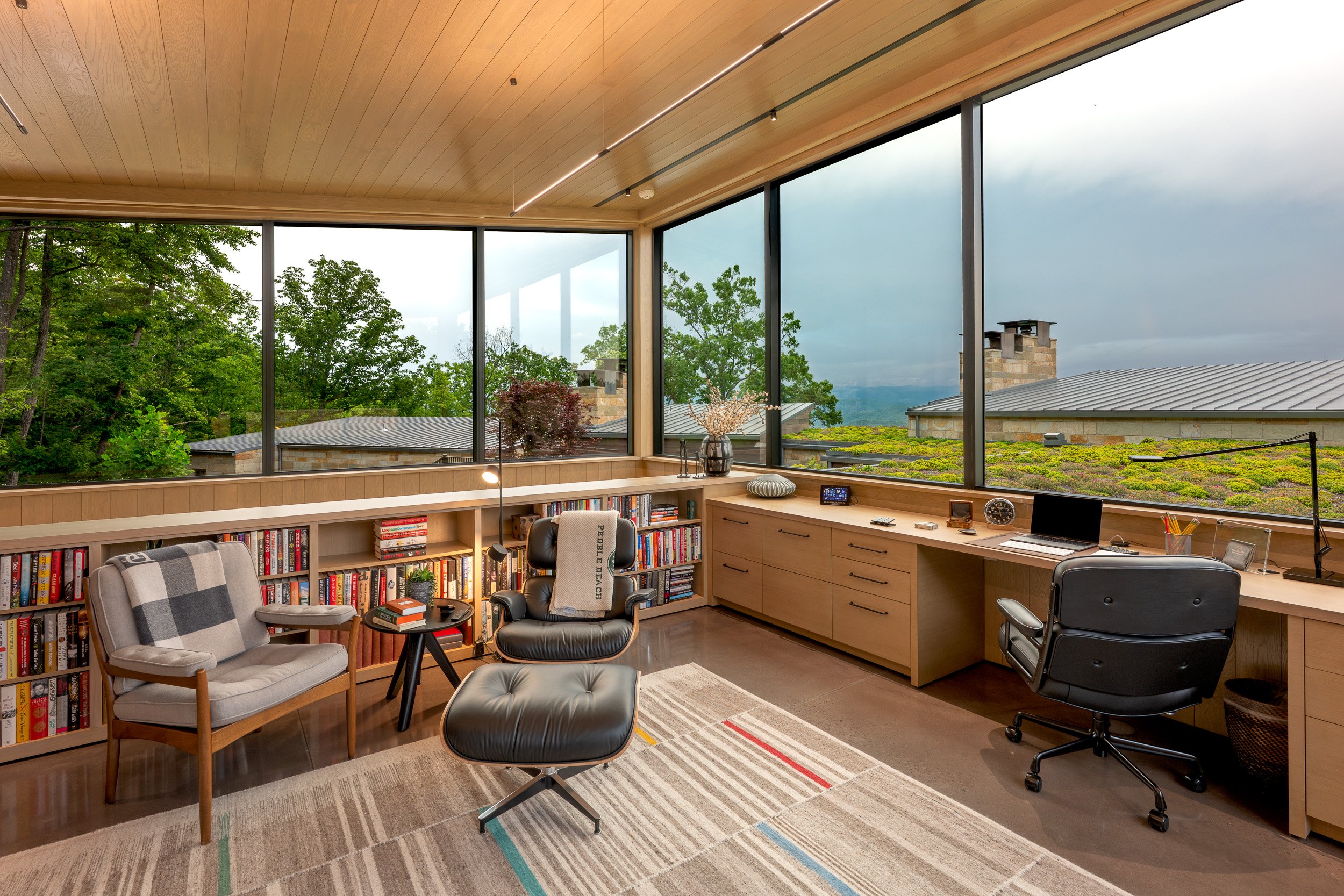 Private Mnt Residence