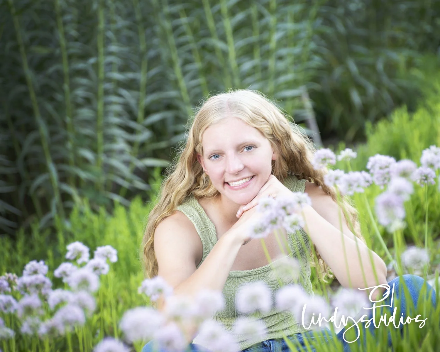 A Senior Session That Felt Effortless | Emma's Seward High Senior Photos