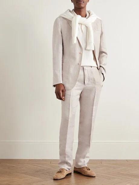 Kingsman Suit.jpg