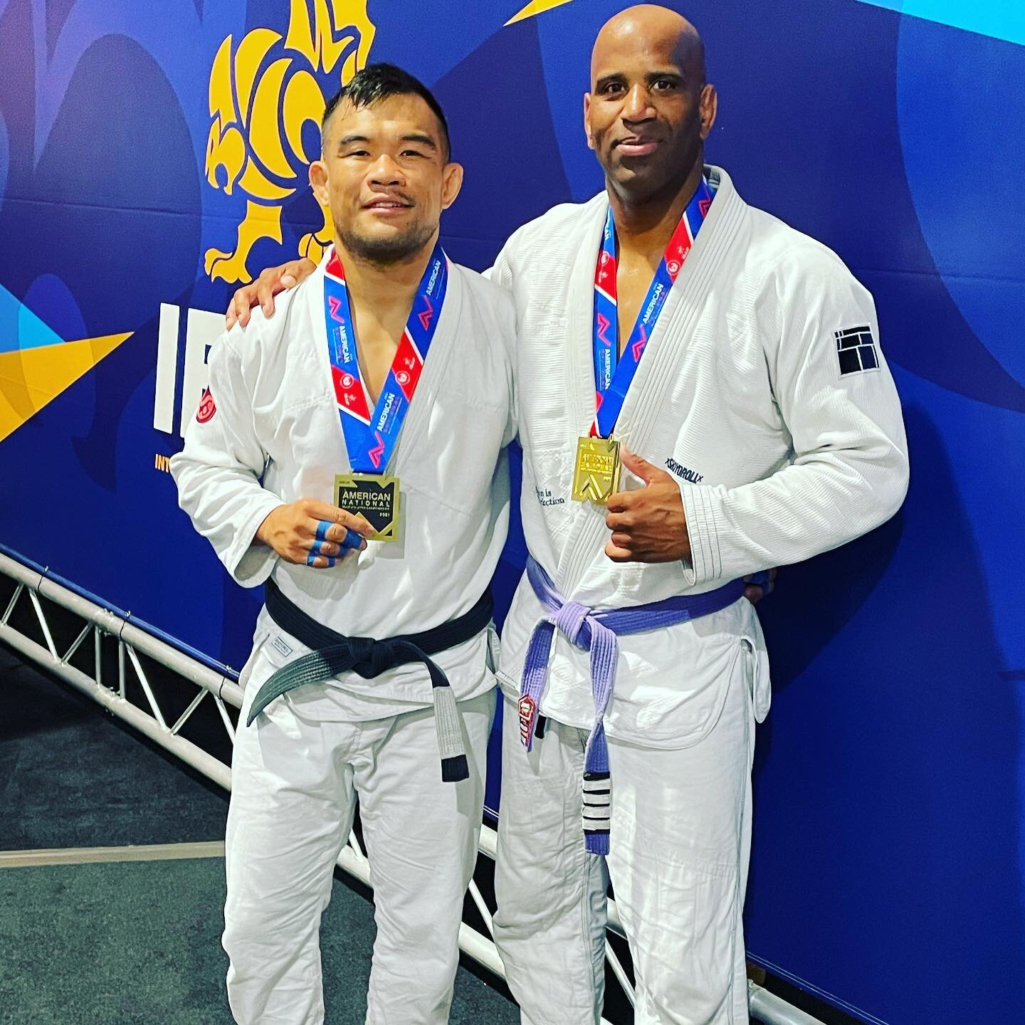 I took 🥉 today. Lost a painful decision in the semis. I respectfully disagreed with the refs decision but 💩 happens. Big Congratulations to my man Harvey for crushing his division and taking 🥇 !! He just keeps winning with inspiring performances. 
