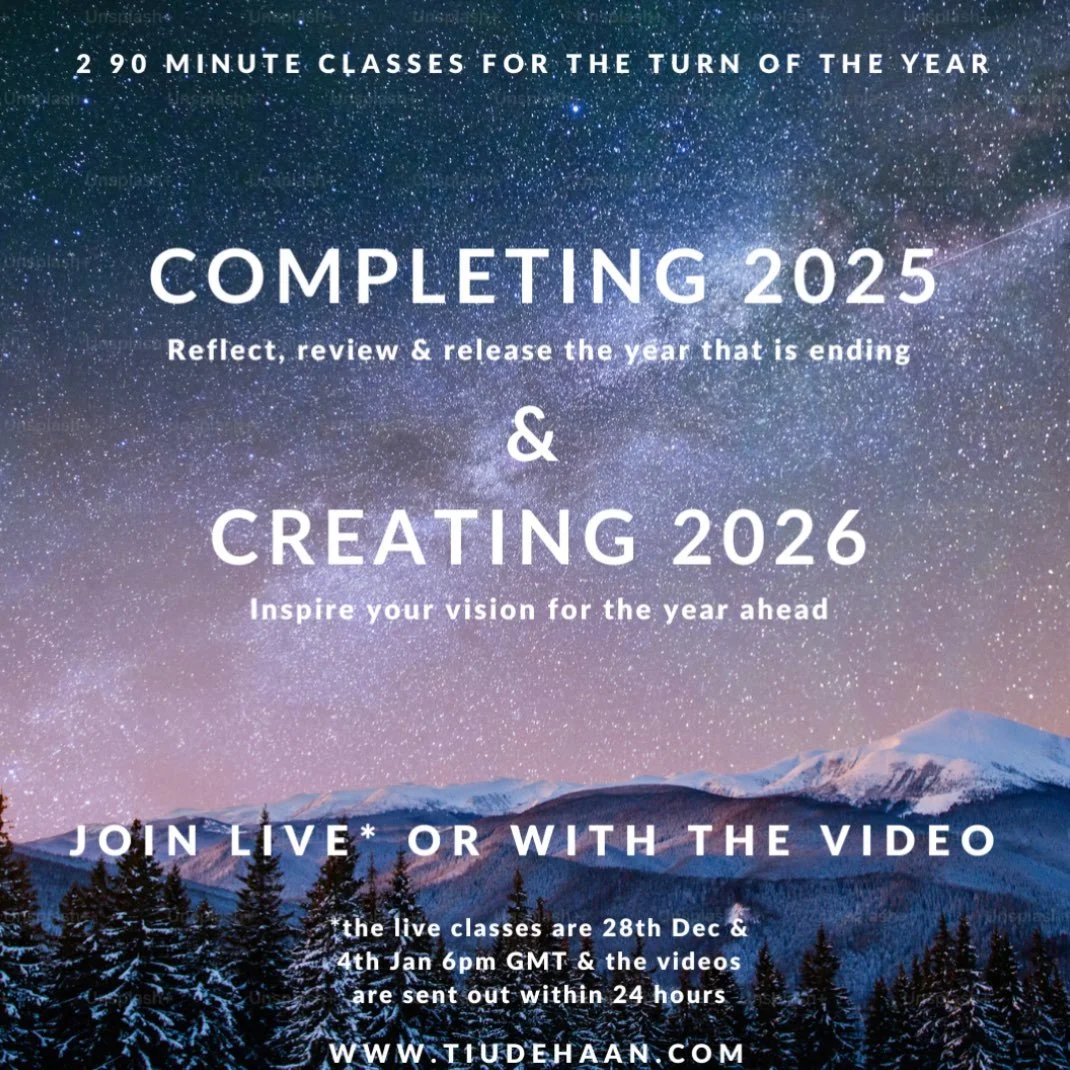 Take a moment to reflect on the moments and milestones of your life with my New Year Classes.⁣
⁣
In Completing 2025 and then Creating 2026, I will be your guide through a series of creative exercises where you distil your experiences past and present