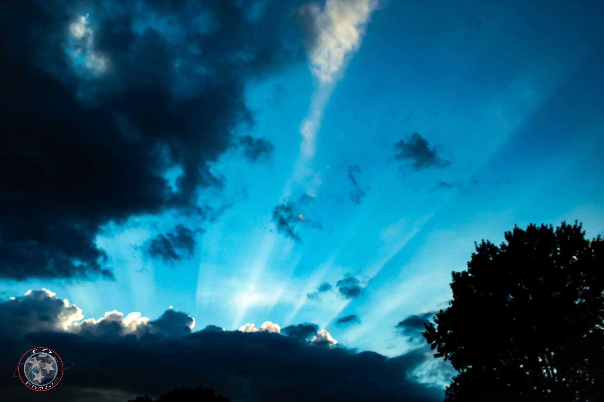 Cloudy Sunrays  1-sm.jpg