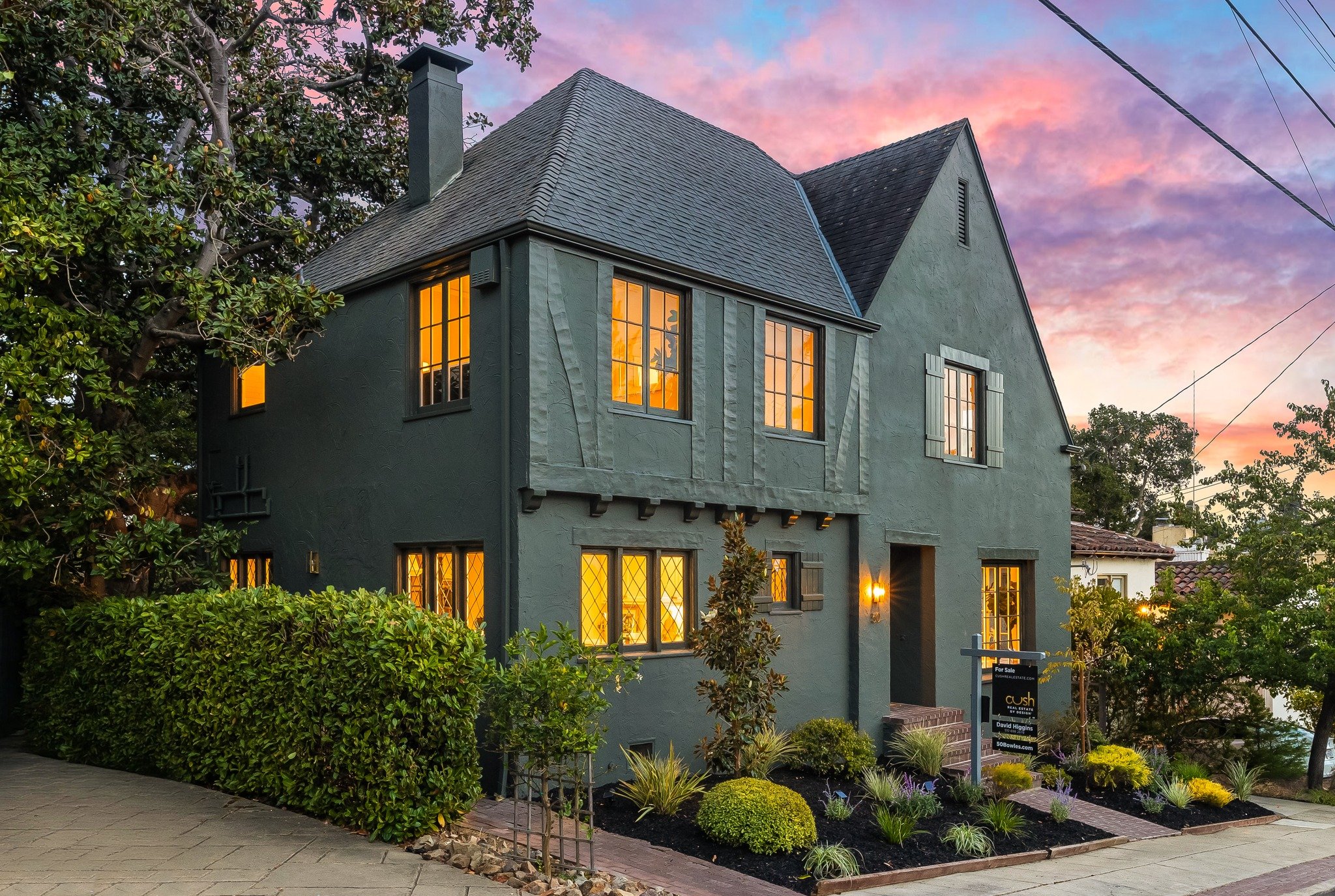 Client Spotlight: David Higgins

Distinguished Crocker Highlands Tudor with Magical Rear Gardens!

50 Bowles Place
3 Bedrooms 2 Baths 1,865 sqft

We can help your listing shine!

Call us to take your real estate video and photography to the next leve