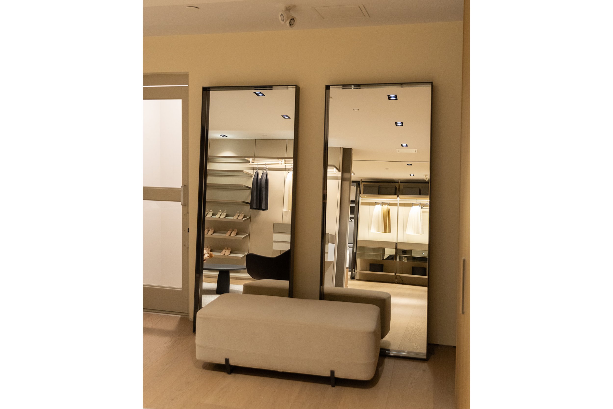 SARA MIRROR BY POLIFORM