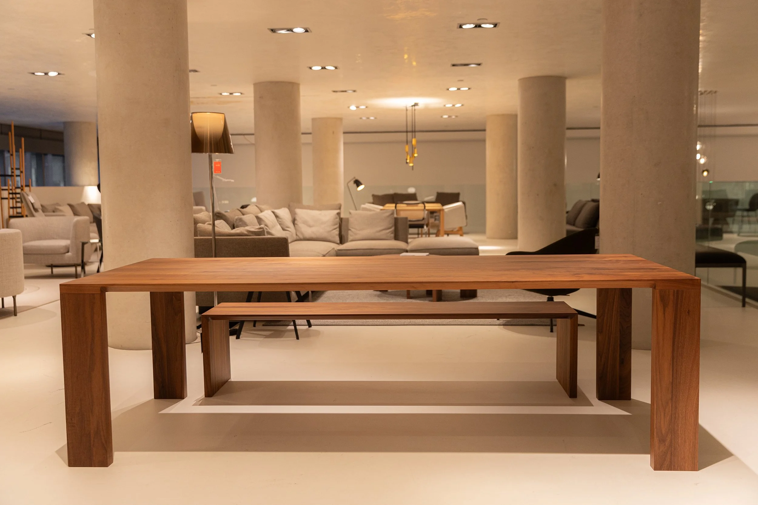 RADII DINING TABLE BY BENSEN