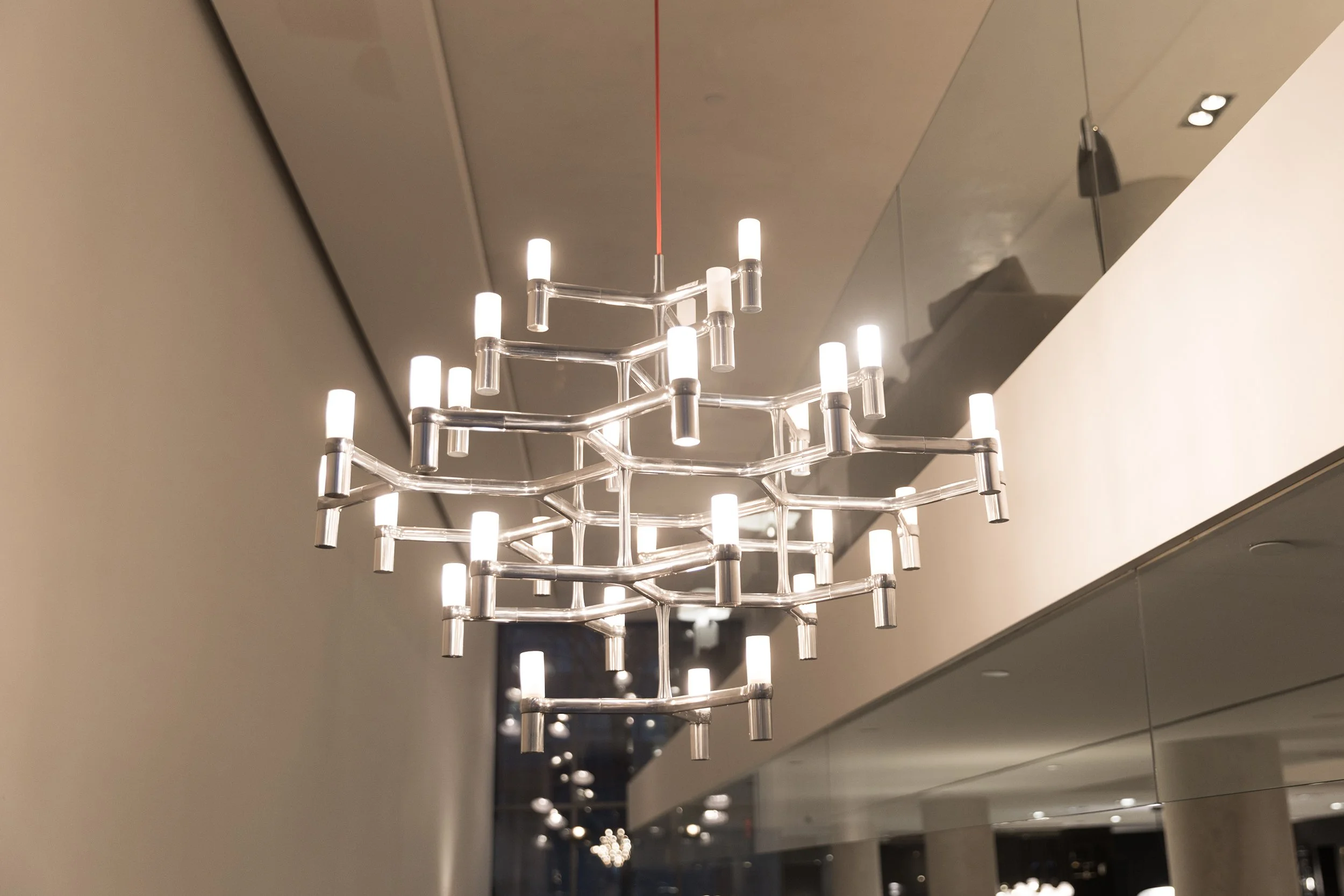 CROWN MAJOR 30 CHANDELIER BY NEMO