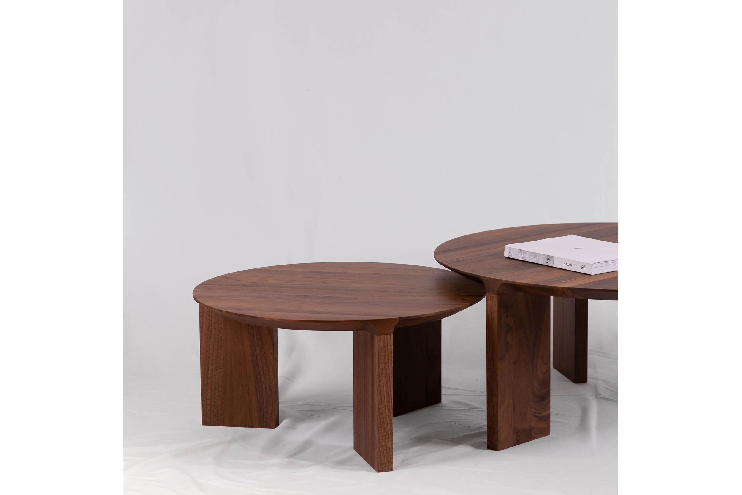 RADII COFFEE TABLE BY BENSEN