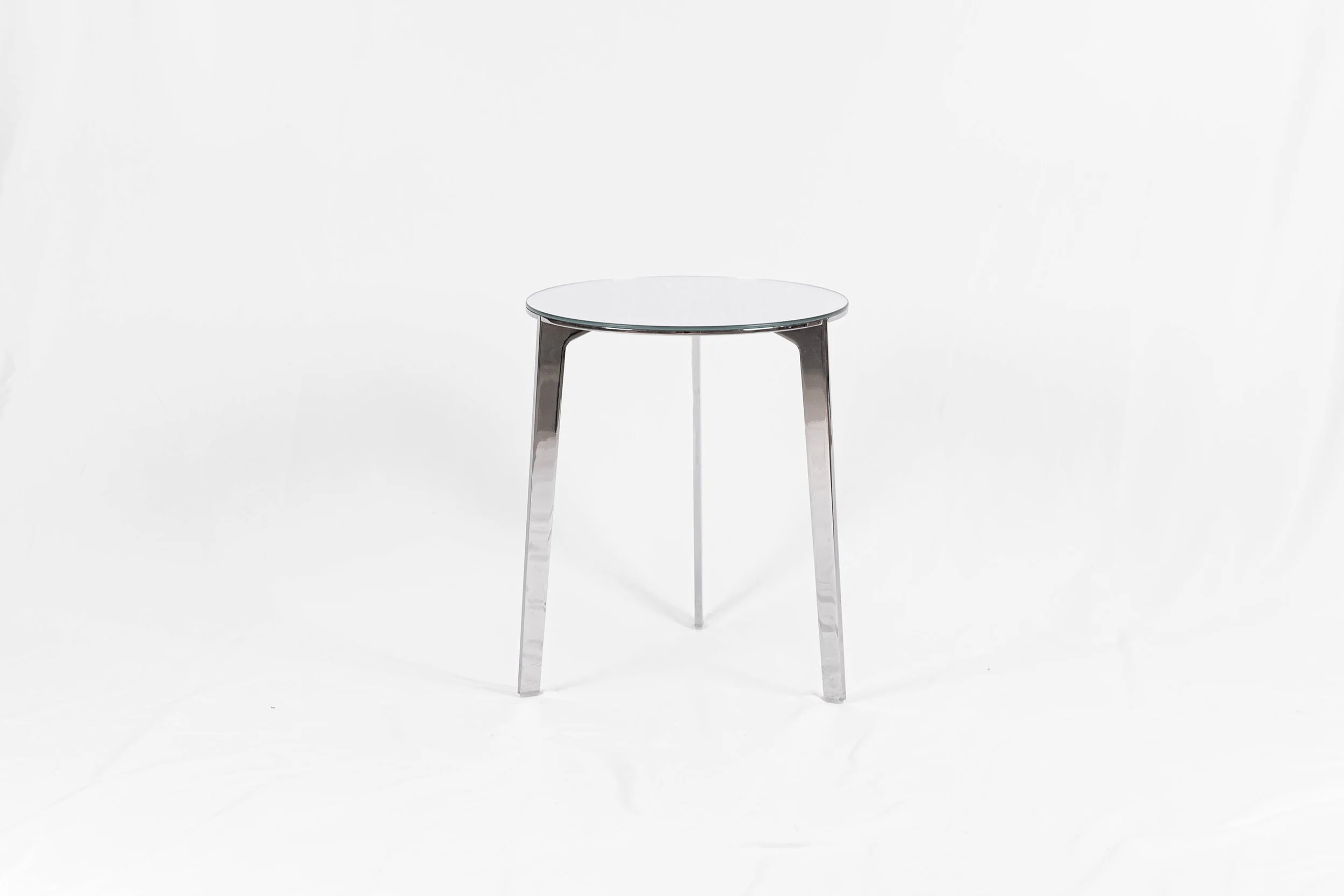 SIDE ROUND TABLE BY BENSEN