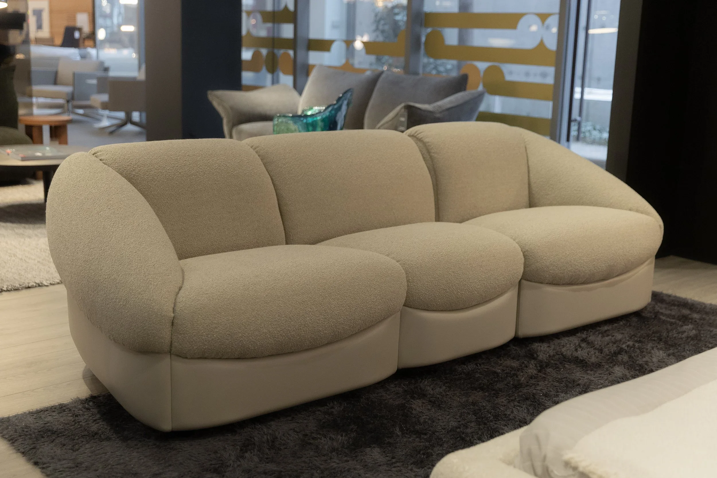 Poltrona Frau Parka Sofa