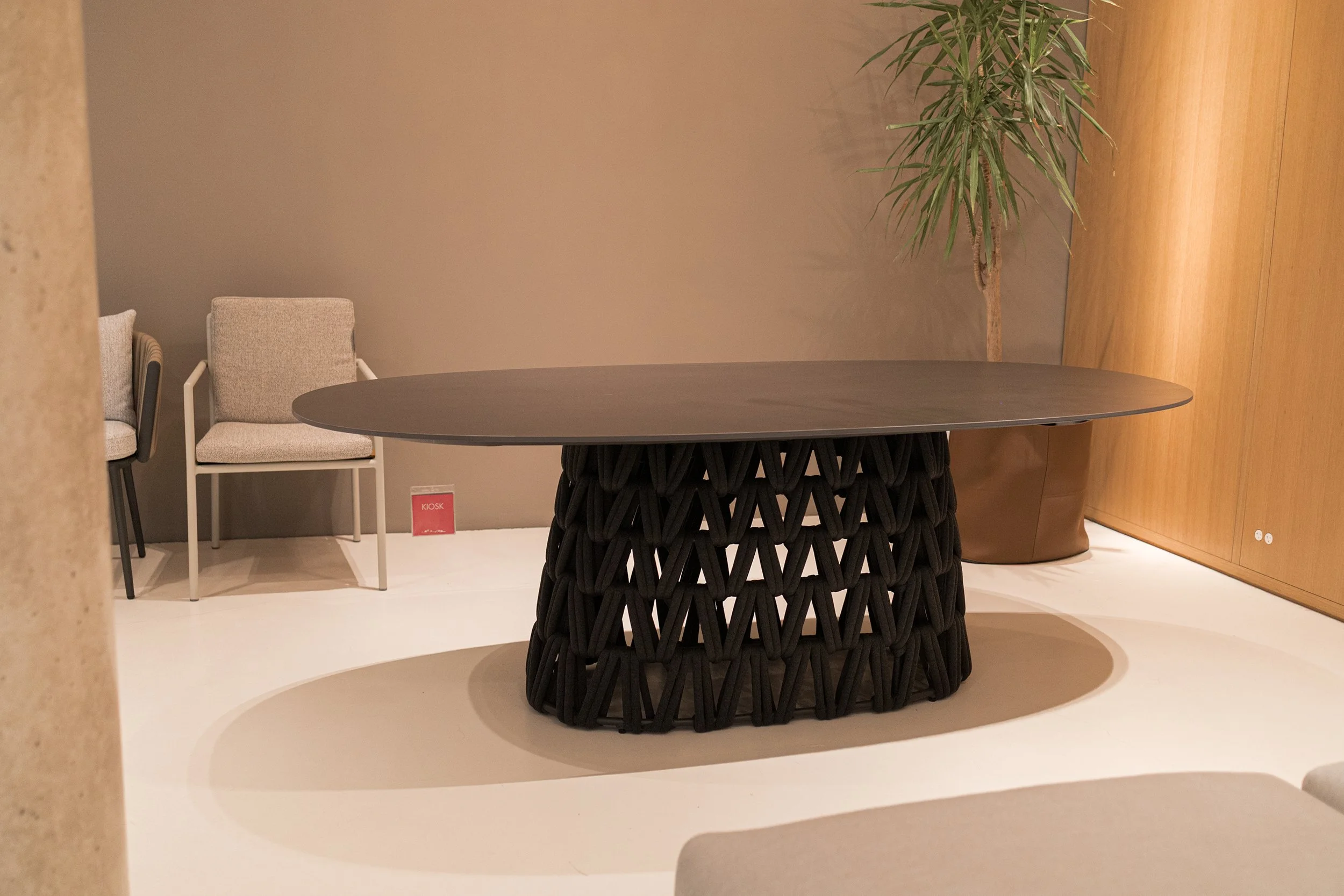 SWIPE OUTDOOR DINING TABLE BY TALENTI