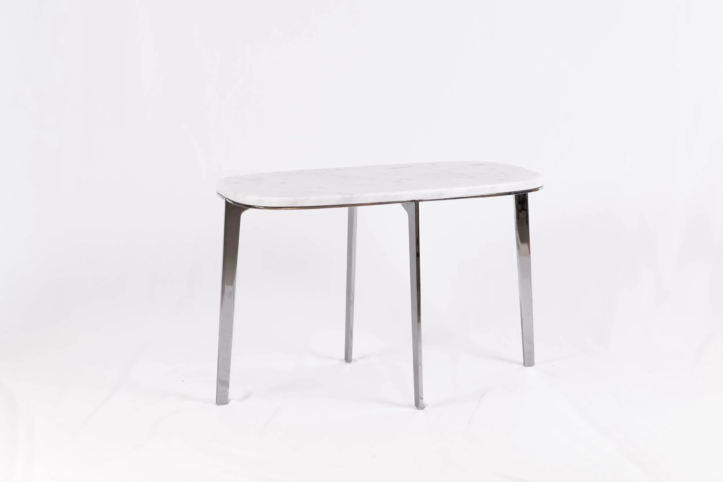 SIDE OVAL TABLE BY BENSEN