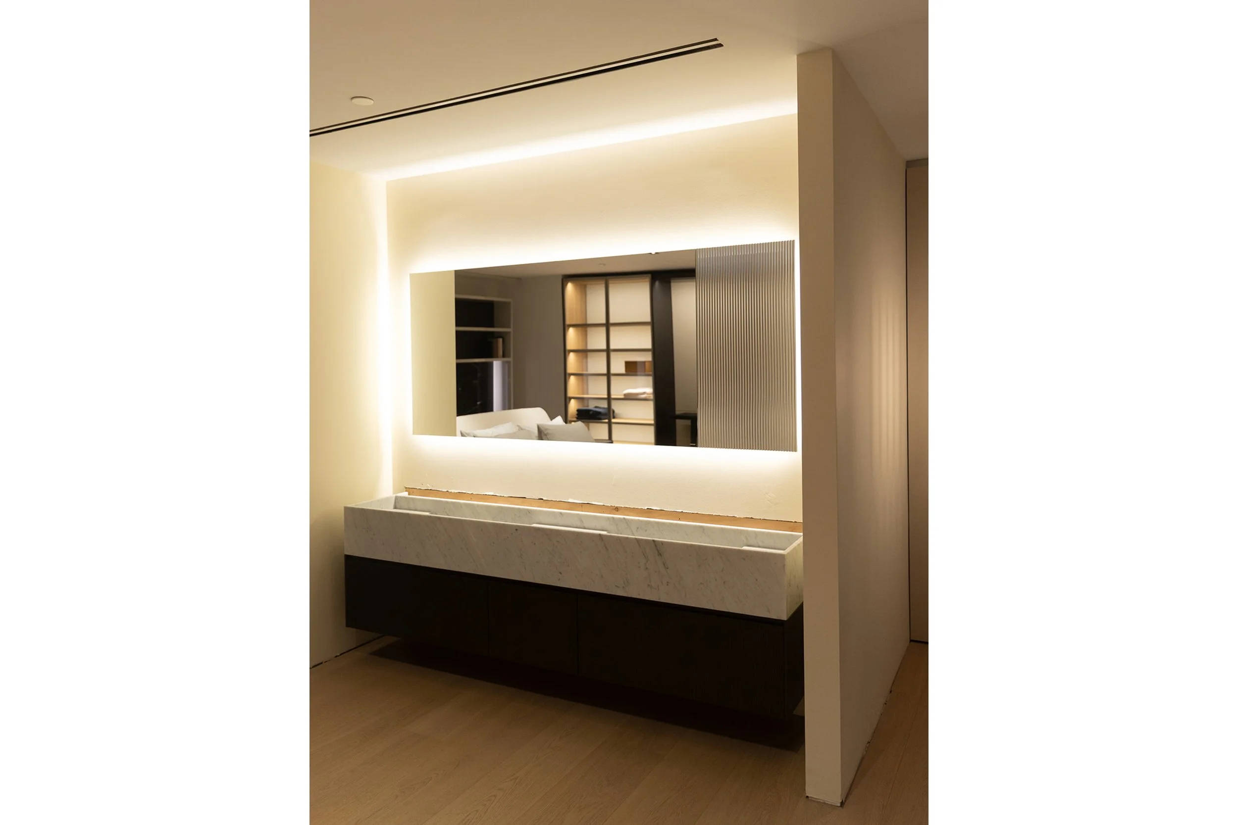 STREET VANITY BY ANTONIO LUPI