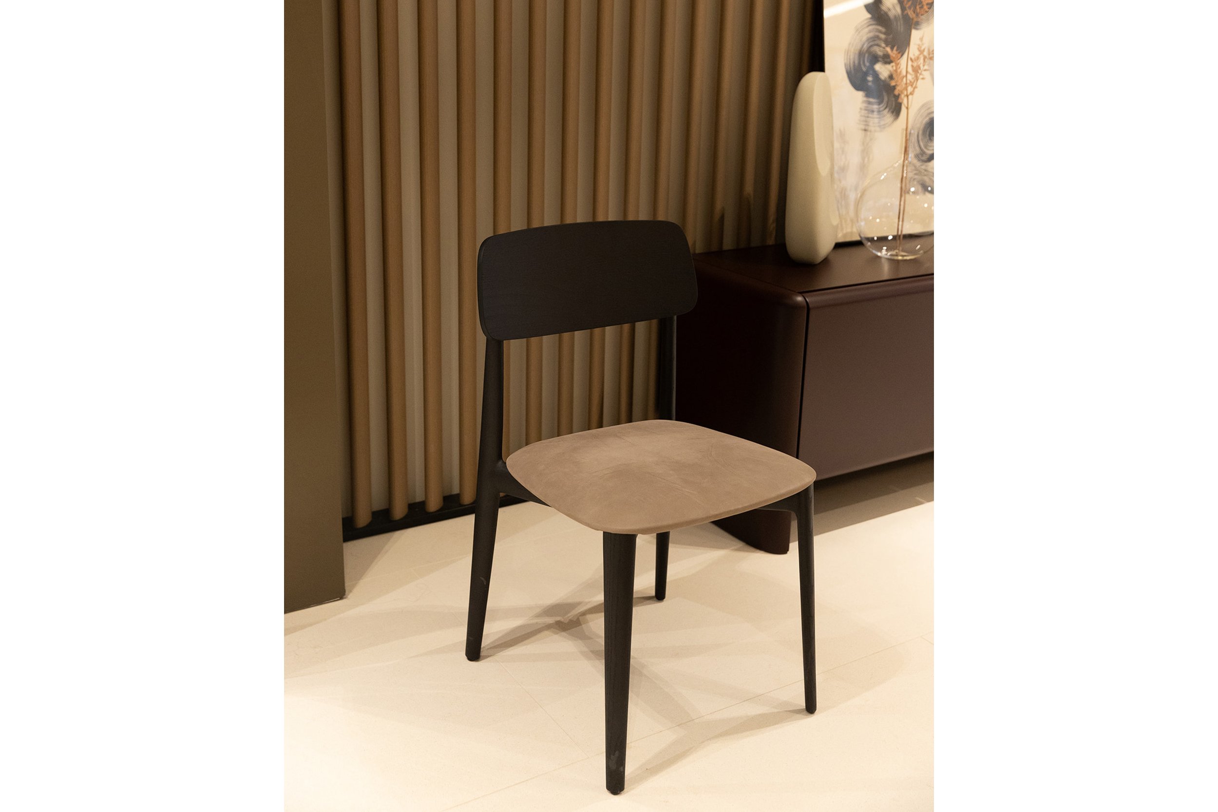 CURVE DINING CHAIR BY POLIFORM