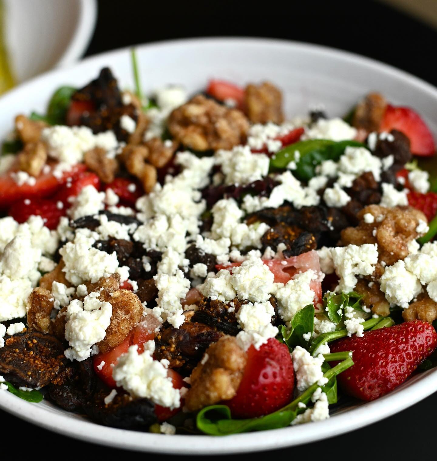 The perfect summer salad 🍓

The Strawberry Fields salad has field greens, baby spinach, strawberries, sierra figs, candied walnuts, goat cheese, apple slices, raisins and is topped with strawberry vinaigrette! 

Enjoy it on the patio this weekend! 
