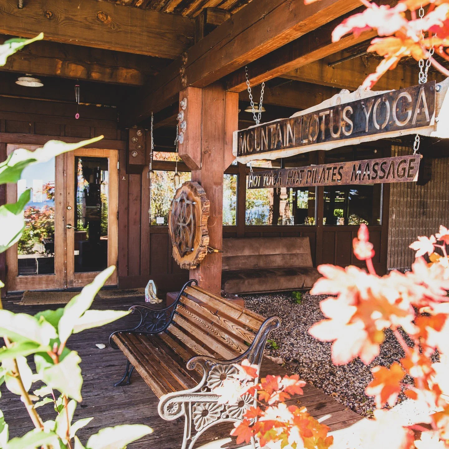 An invitation from our friends @visittahoecity 🎄✨ Tis the season to celebrate the holidays, and we have just the thing for you! Small Business Saturday is back! 
When you shop at local stores, dine at neighborhood restaurants, and utilize nearby se