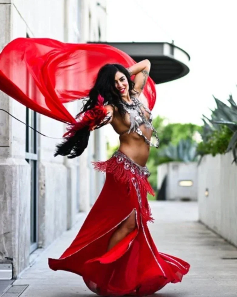 🔥✨ Meet Dragoness &amp; Shikari &mdash; the magic behind our next unique and  immersive movement experience at Mountain Lotus Truckee!

On Saturday, November 22, Mountain Lotus transforms into a temple of movement, rhythm, and sound for Belly Dance 