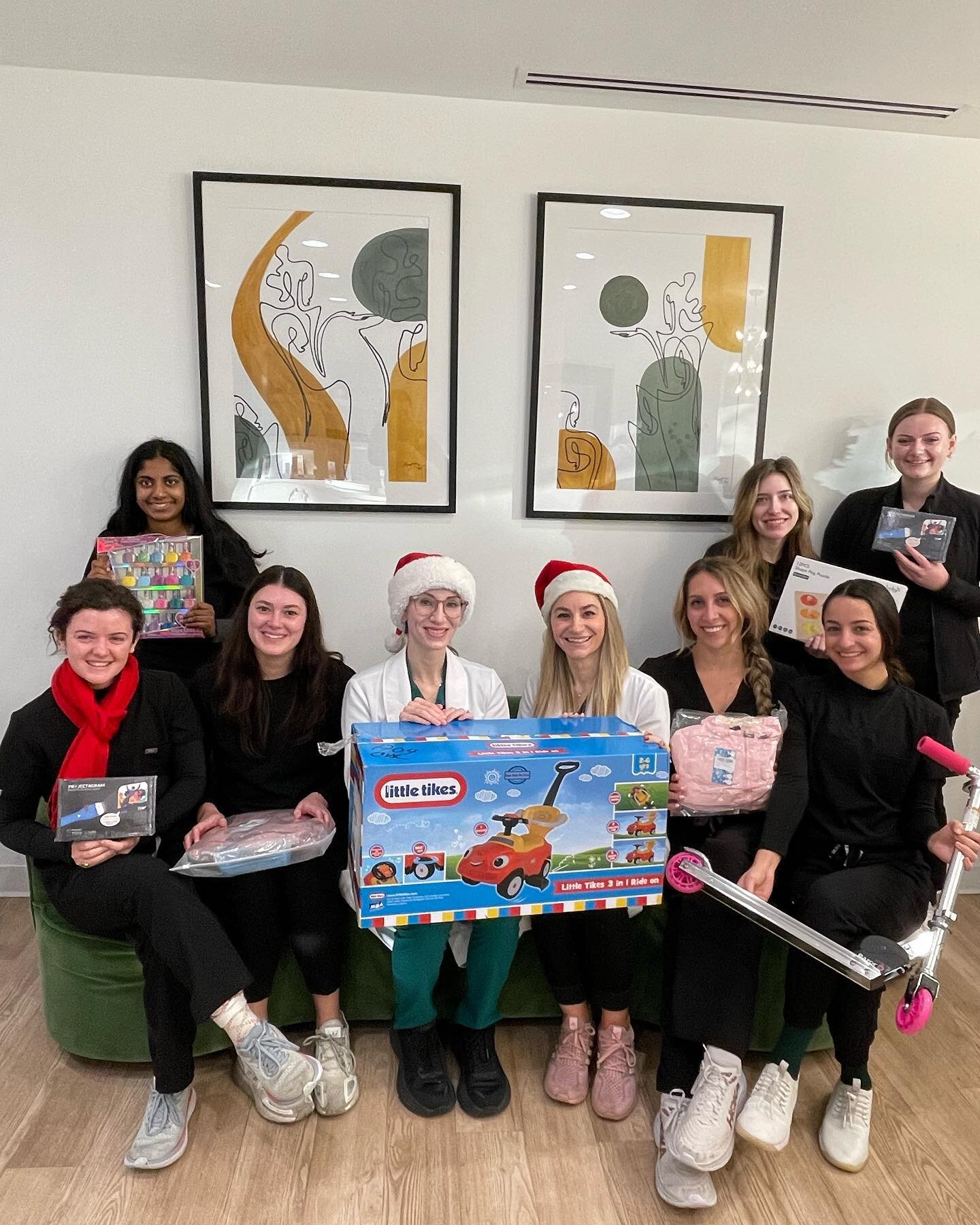 Happy Holidays to the entire Virginia Square Dermatology community. This season we supported Angel Tree (via The Salvation Army) and hope to brighten the spirit of a few children in the DMV area. Wishing you and yours a festive holiday season.