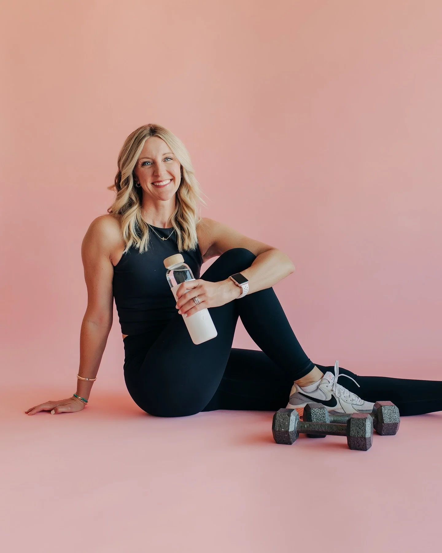 From concept to creation, our space is where the magic happens. ✨ Whether it&rsquo;s branding, portraits, or product shots, Collective Studio is here to bring your vision to life. 

#brandingphotos #studiolife #naturallightphotography