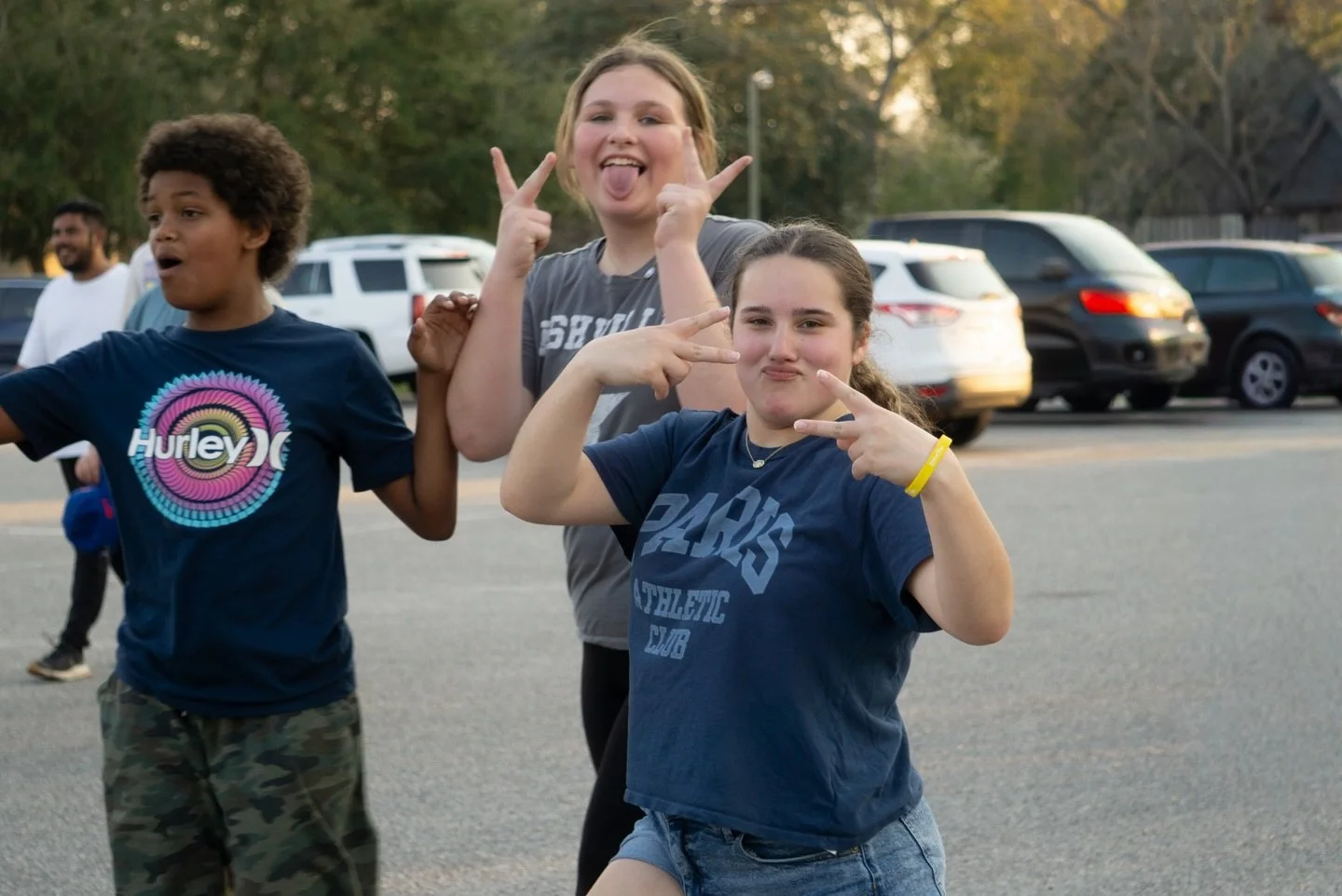 we love yth! and we cant wait to see you tonight ❤️ come for a time of food, games, Bible study and worship 🙏 see you at 6pm 🍗