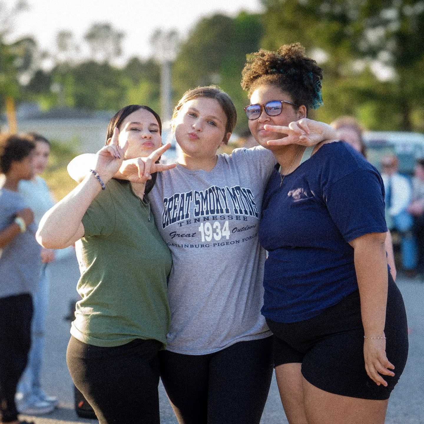 its worship night! Come hangout at 5:30pm for food and then we&rsquo;ll join our church for worship at 6pm ❤️ who&rsquo;s ready? 🙌🍕
