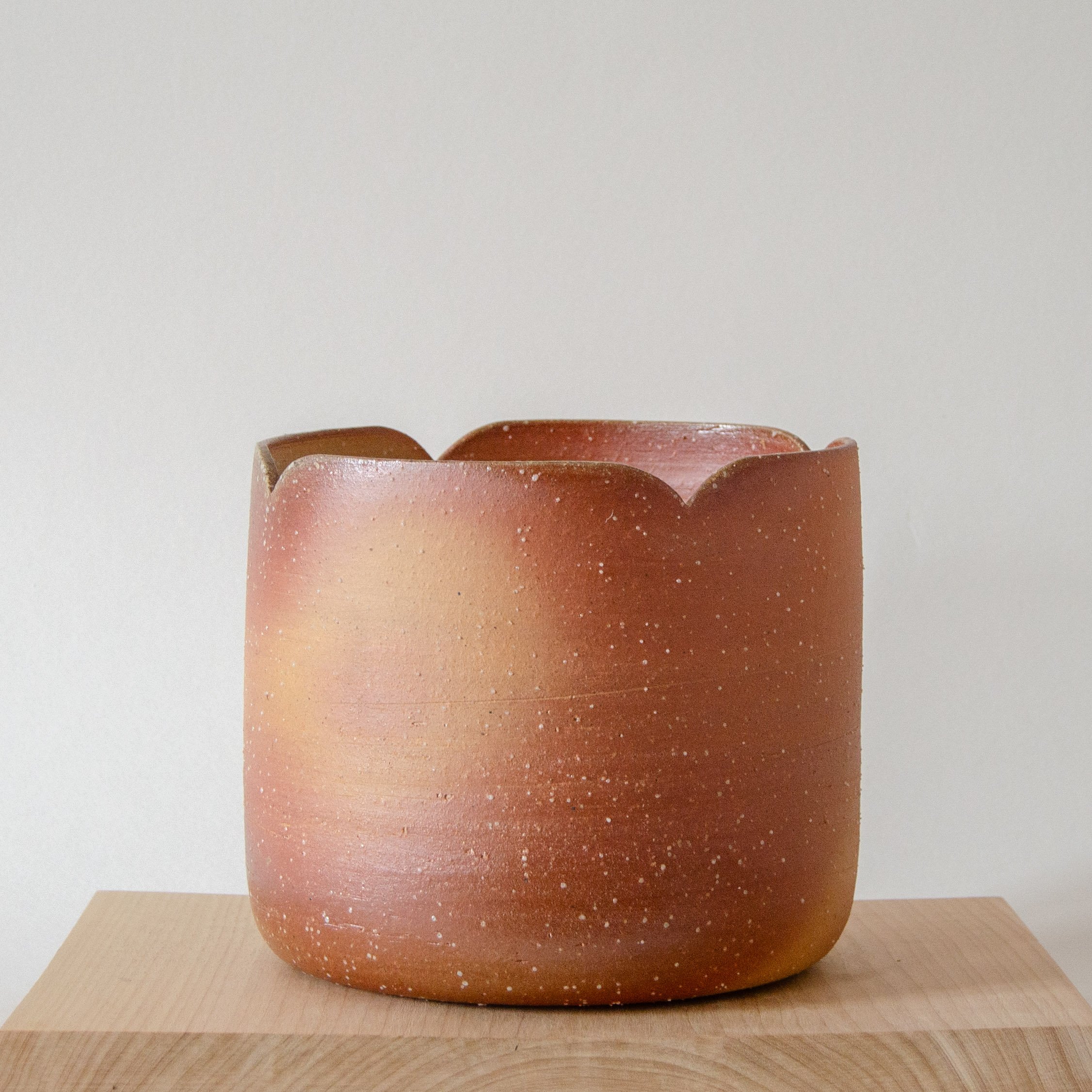 Flower shaped vase - wood-fired, large