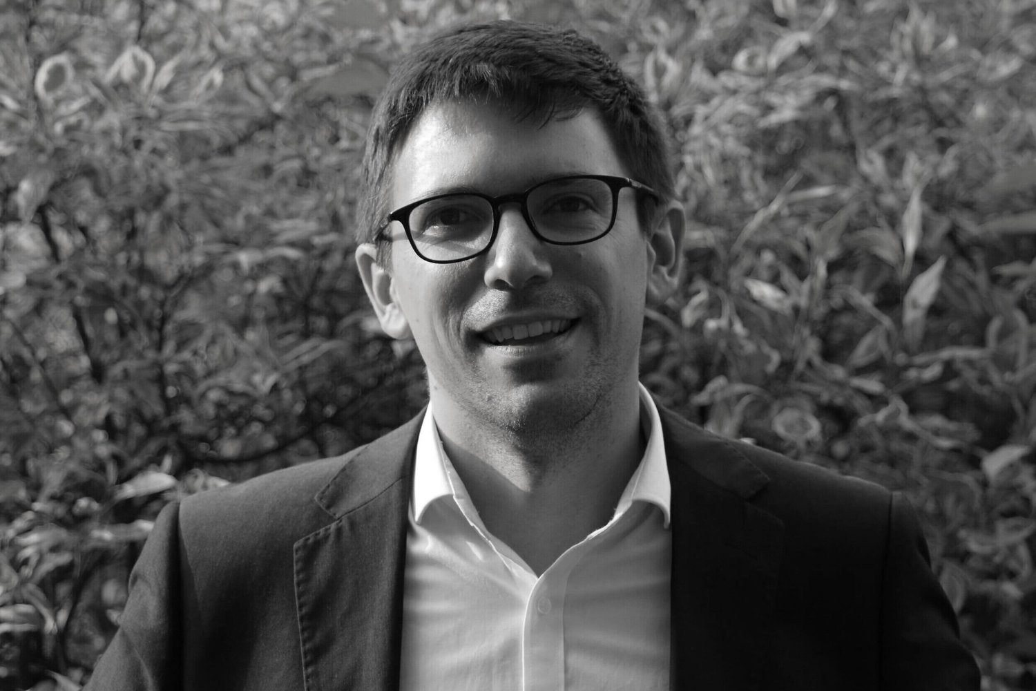 Dr Nicolas Simon